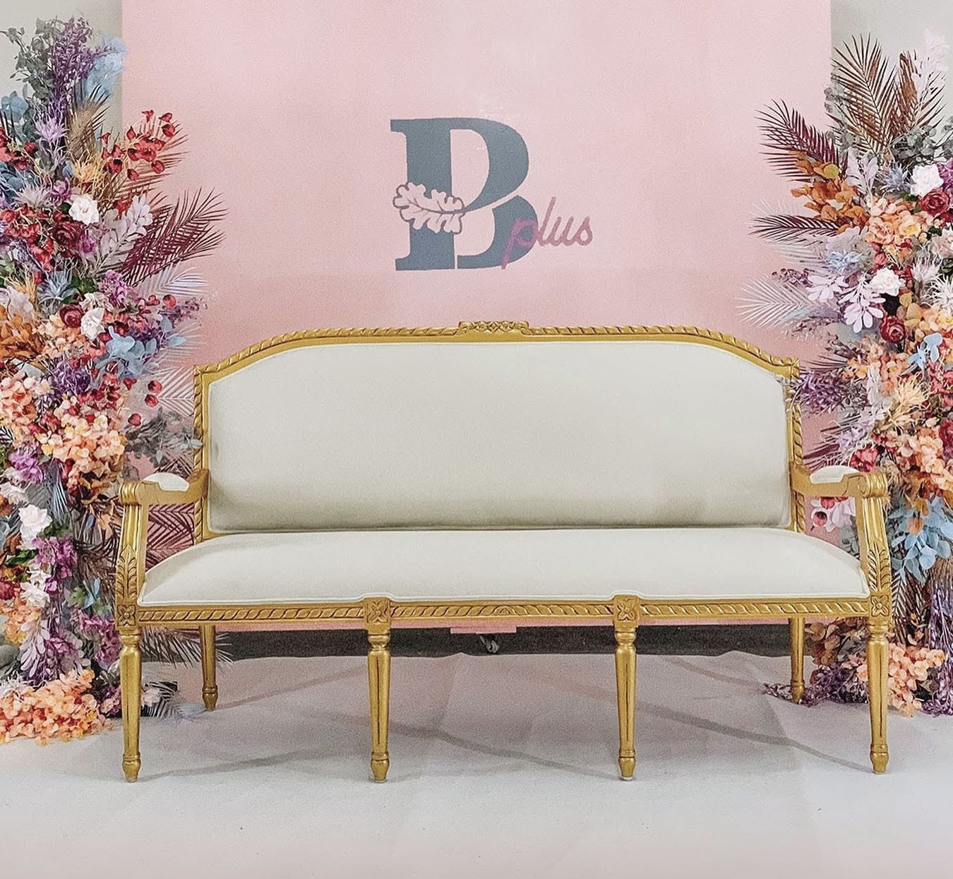 [RENT] SOFA CODE - A