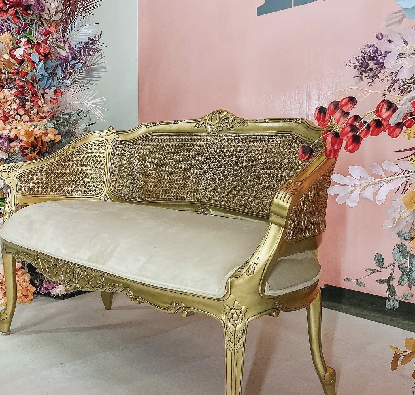 [RENT] SOFA CODE - B