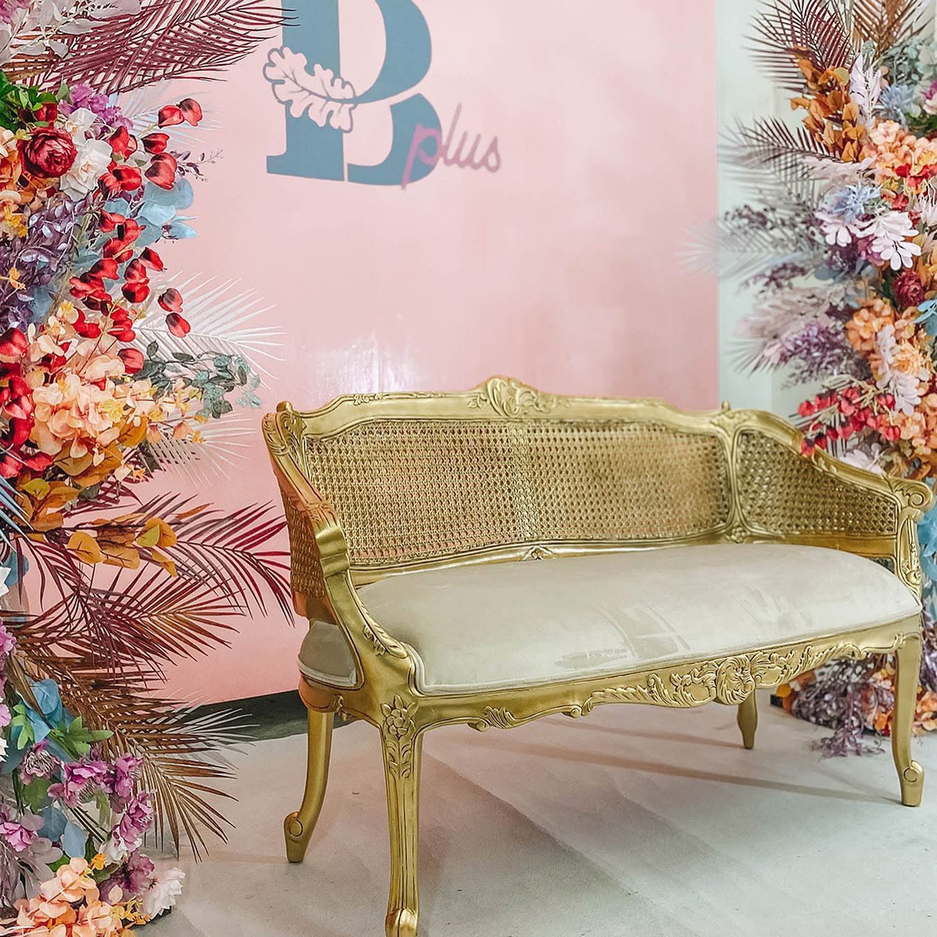 [RENT] SOFA CODE - B