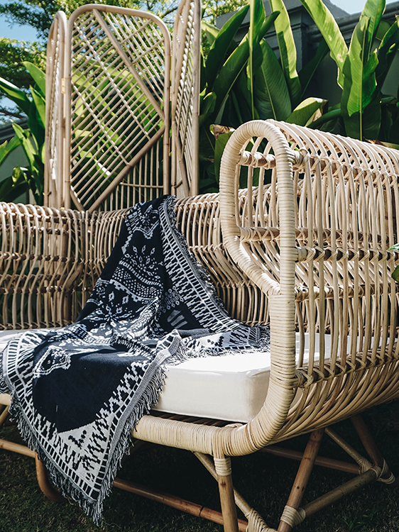 Endang Rattan Daybed / Sofabed