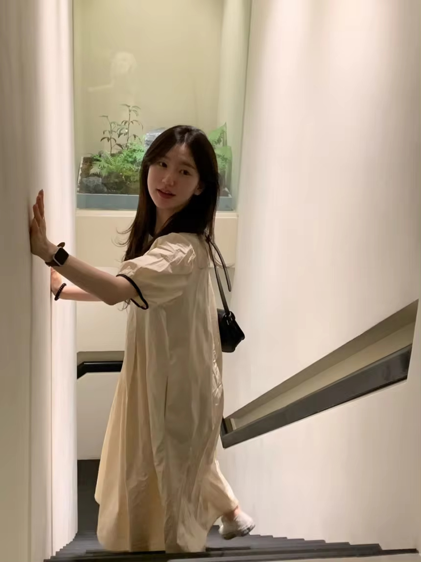 Hot Selling Japan Korean Dresses Small And Minimalist Round Neck Patchwork Contrasting Loose Casual Dress