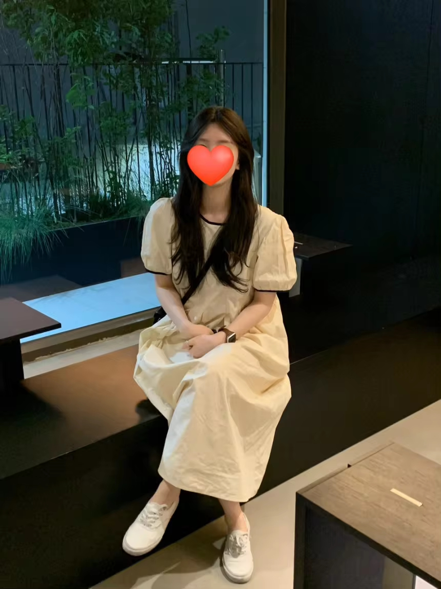 Hot Selling Japan Korean Dresses Small And Minimalist Round Neck Patchwork Contrasting Loose Casual Dress