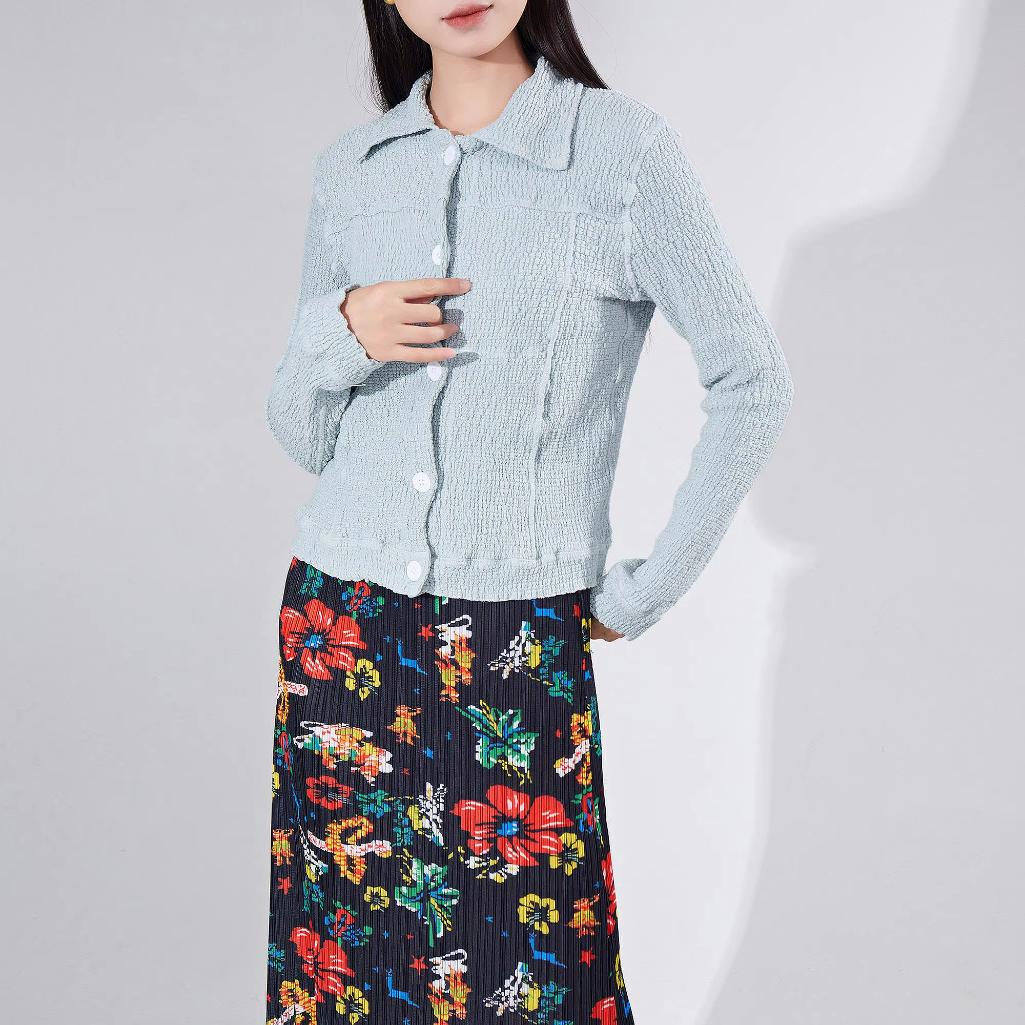 Pleated Women's Clothing New Design Shirt Casual Style Women's Pleated Blouse