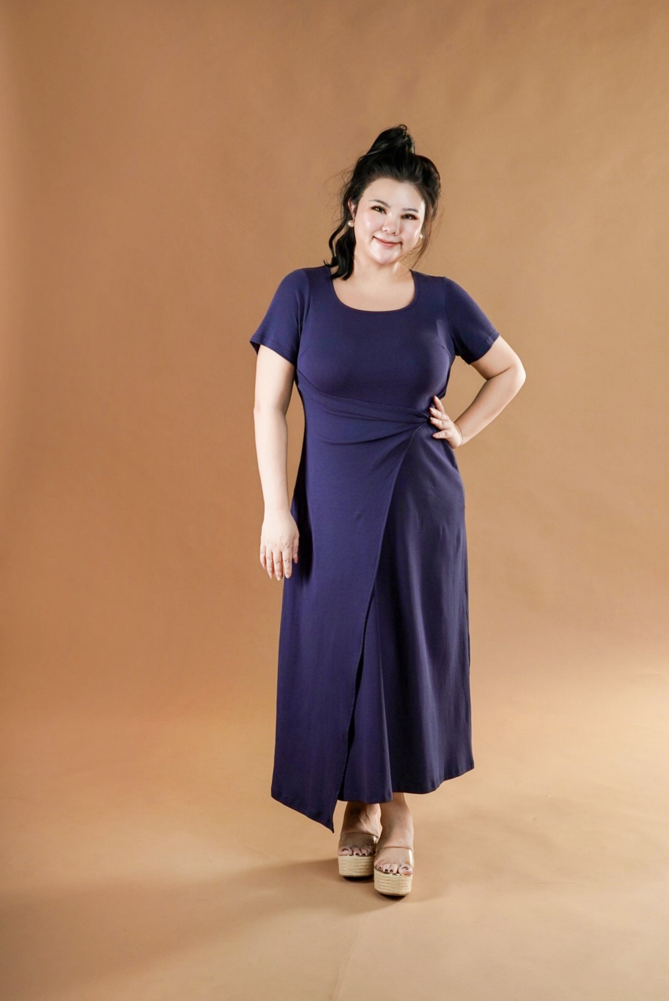[PO][ETA 3 - 4 WEEKS] LEONETTE T SHIRT MIDI IN BLUE