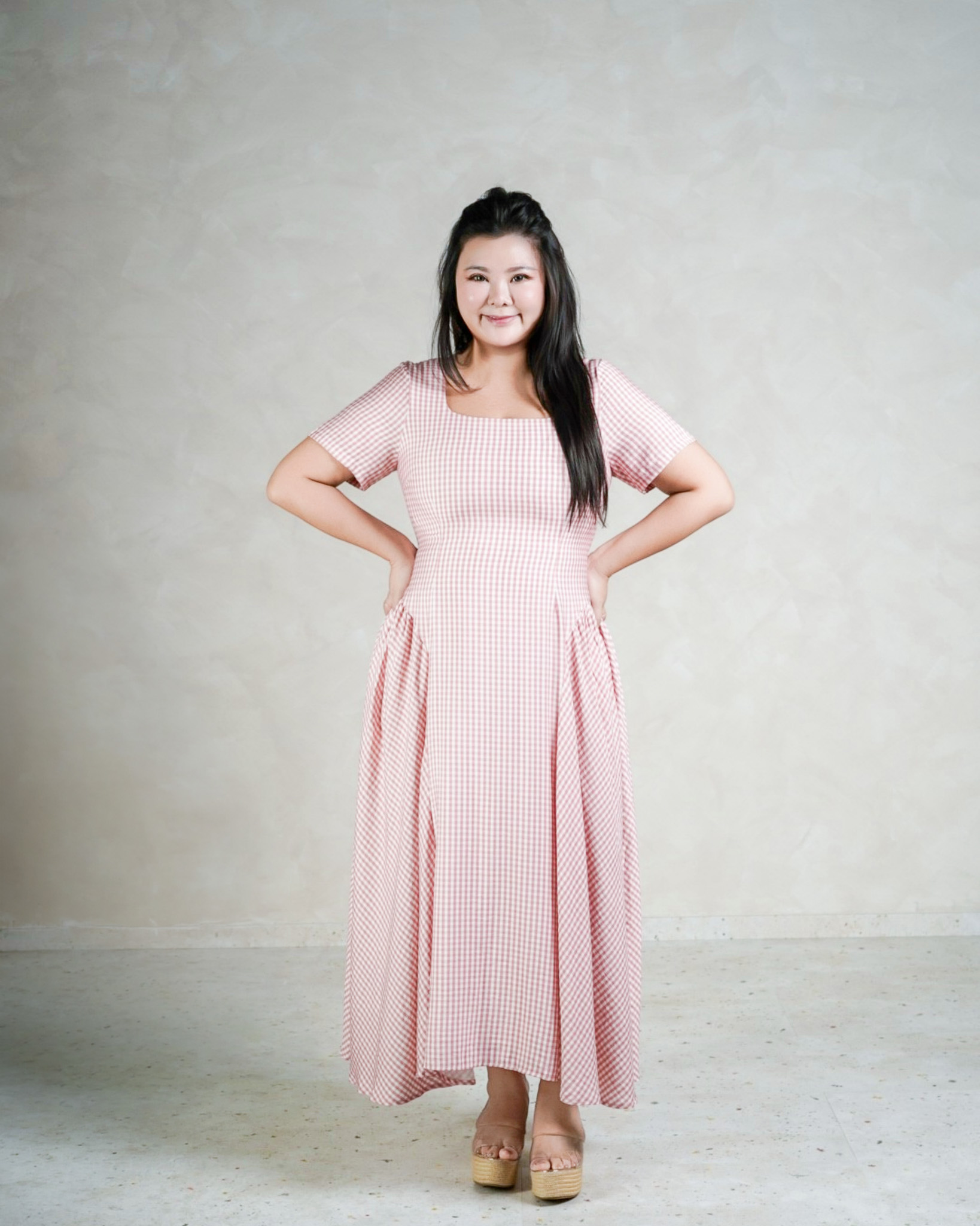 KRISTEN CHECKERED MIDI IN PINK