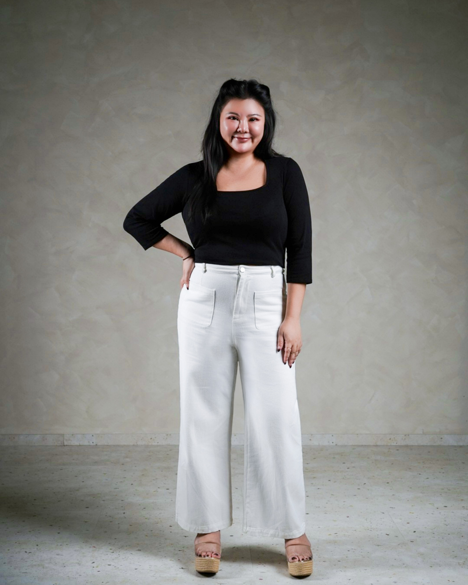 JULIE BASIC BLACK TOP