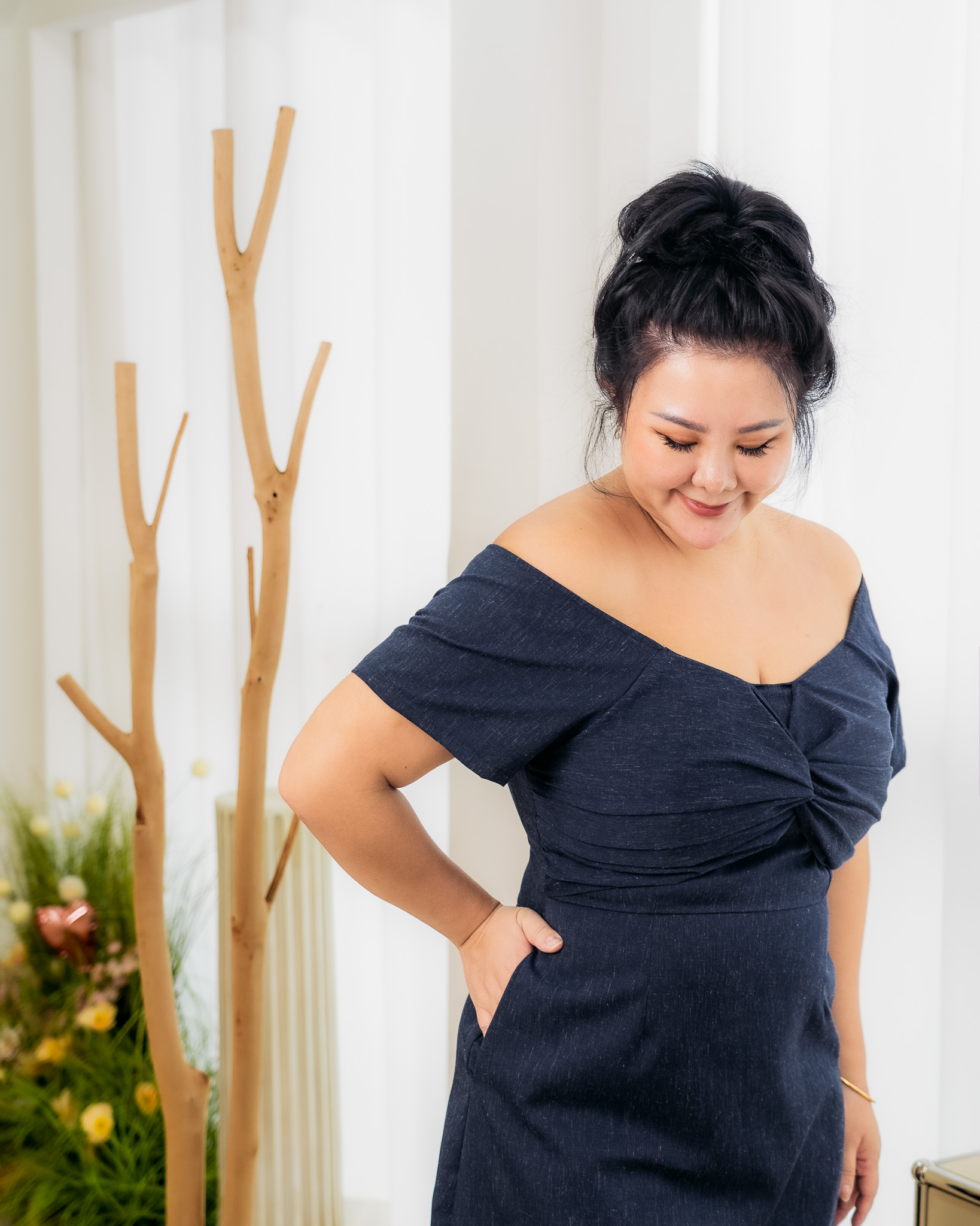 DEMI OFF SHOULDER MIDI