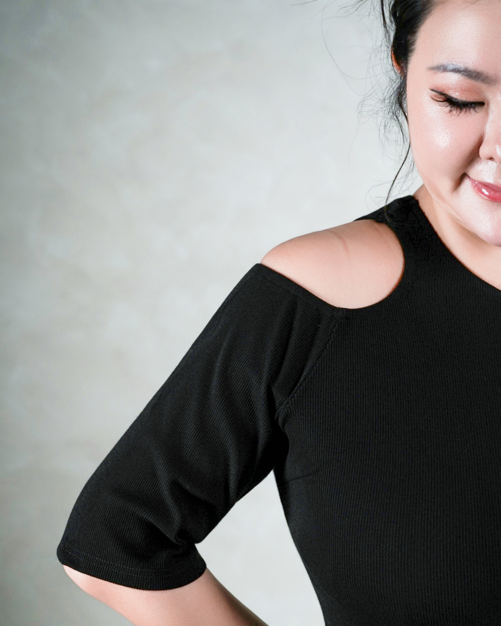 SOELENE TOP IN BLACK