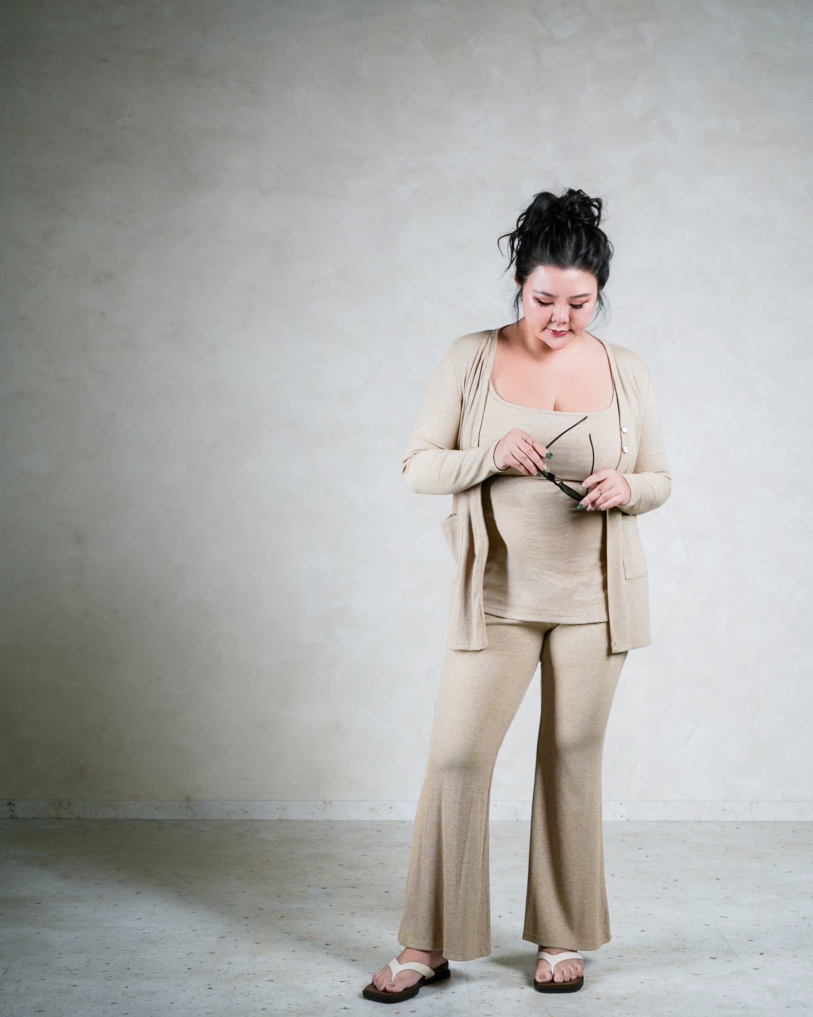 SOELENE CARDIGAN SET IN CAMEL