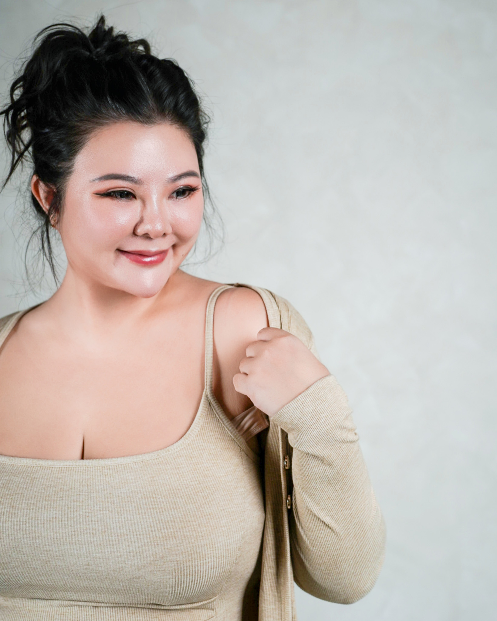 SOELENE CARDIGAN SET IN CAMEL