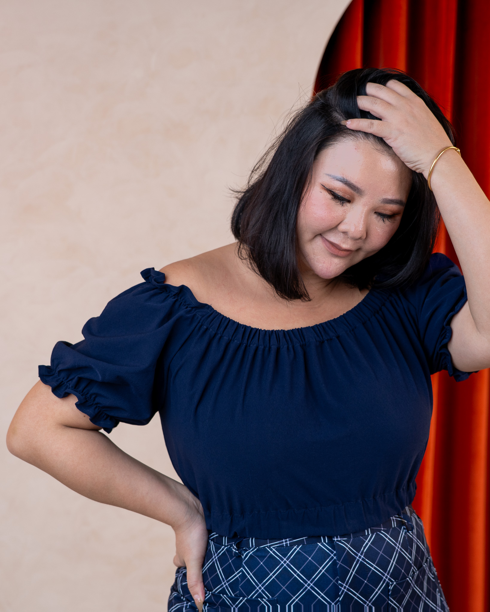 LISHE OFF SHOULDER TOP IN BLUE