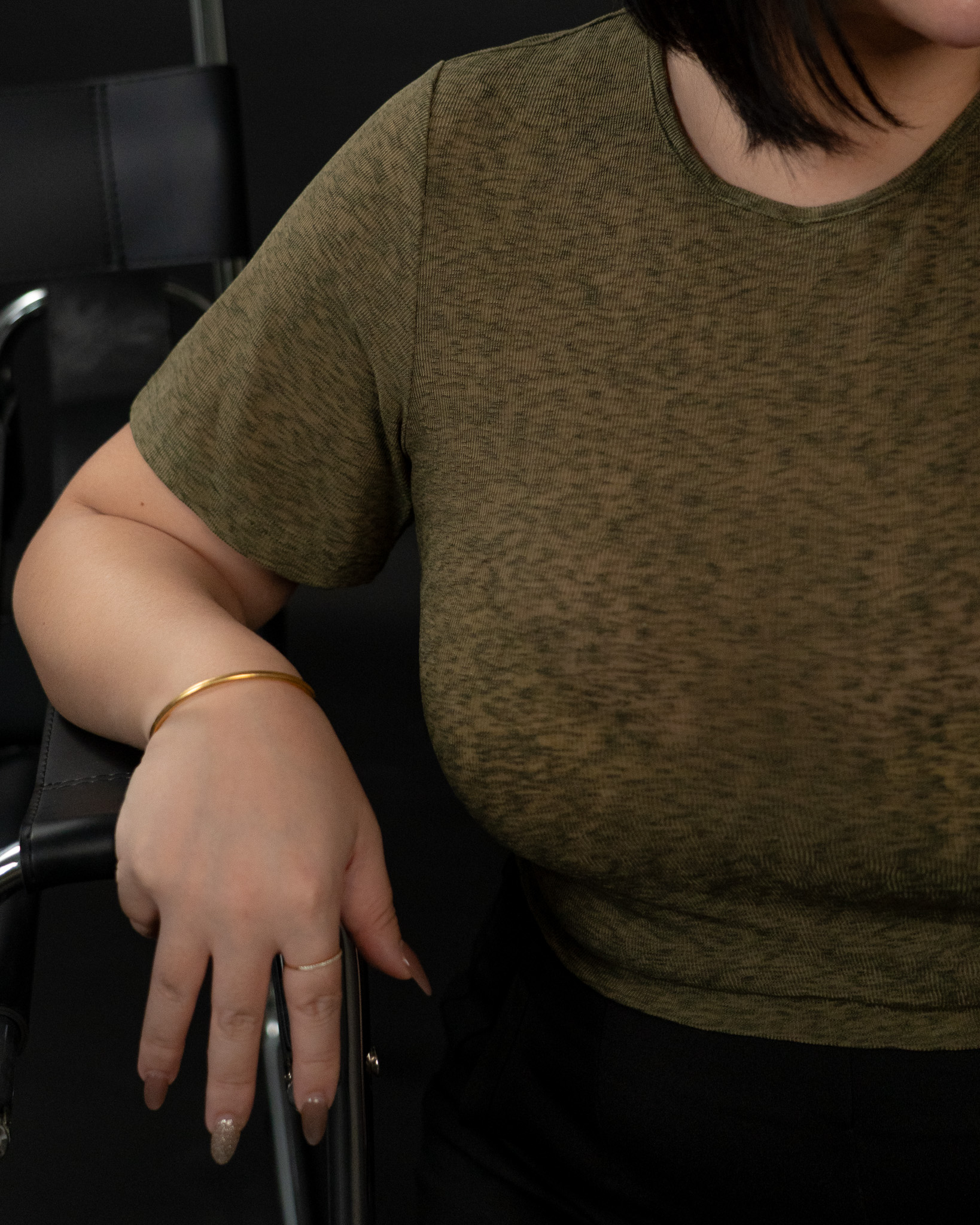 CASSIE TEXTURED TEEIN TOP IN GREEN