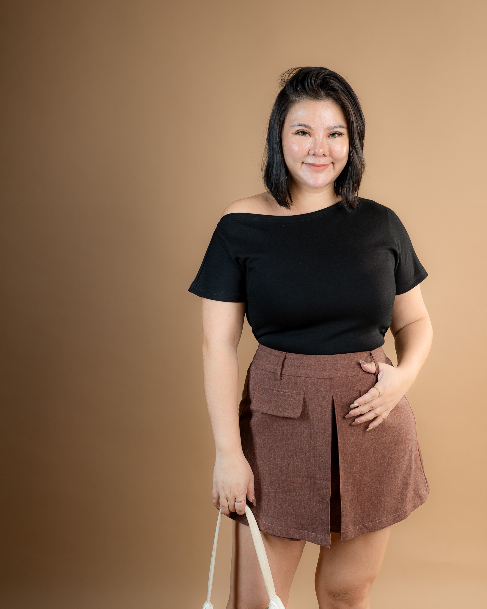 MANSY SHORTS IN ASH MAROON