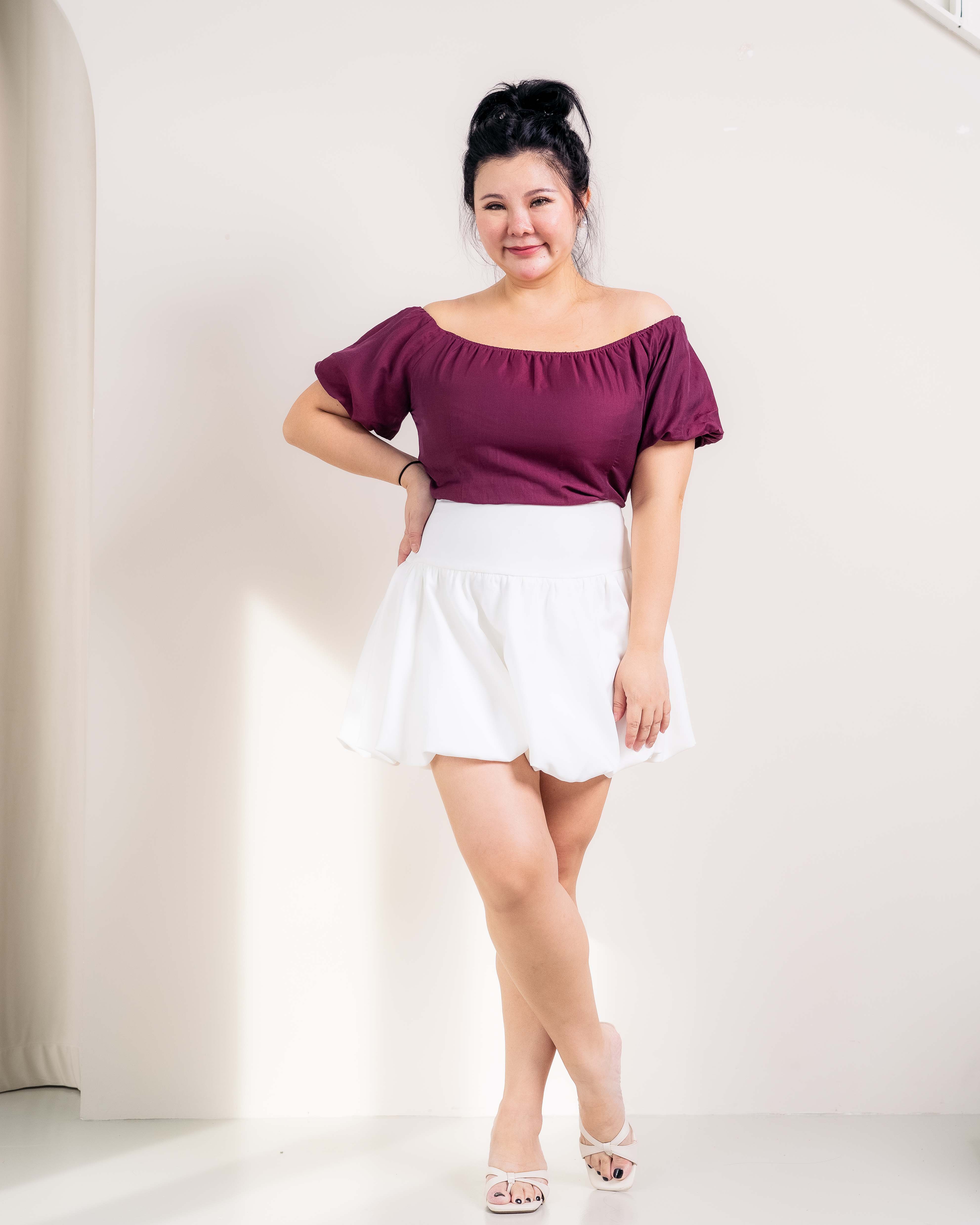 RACHELINE OFF SHOULDER TOP