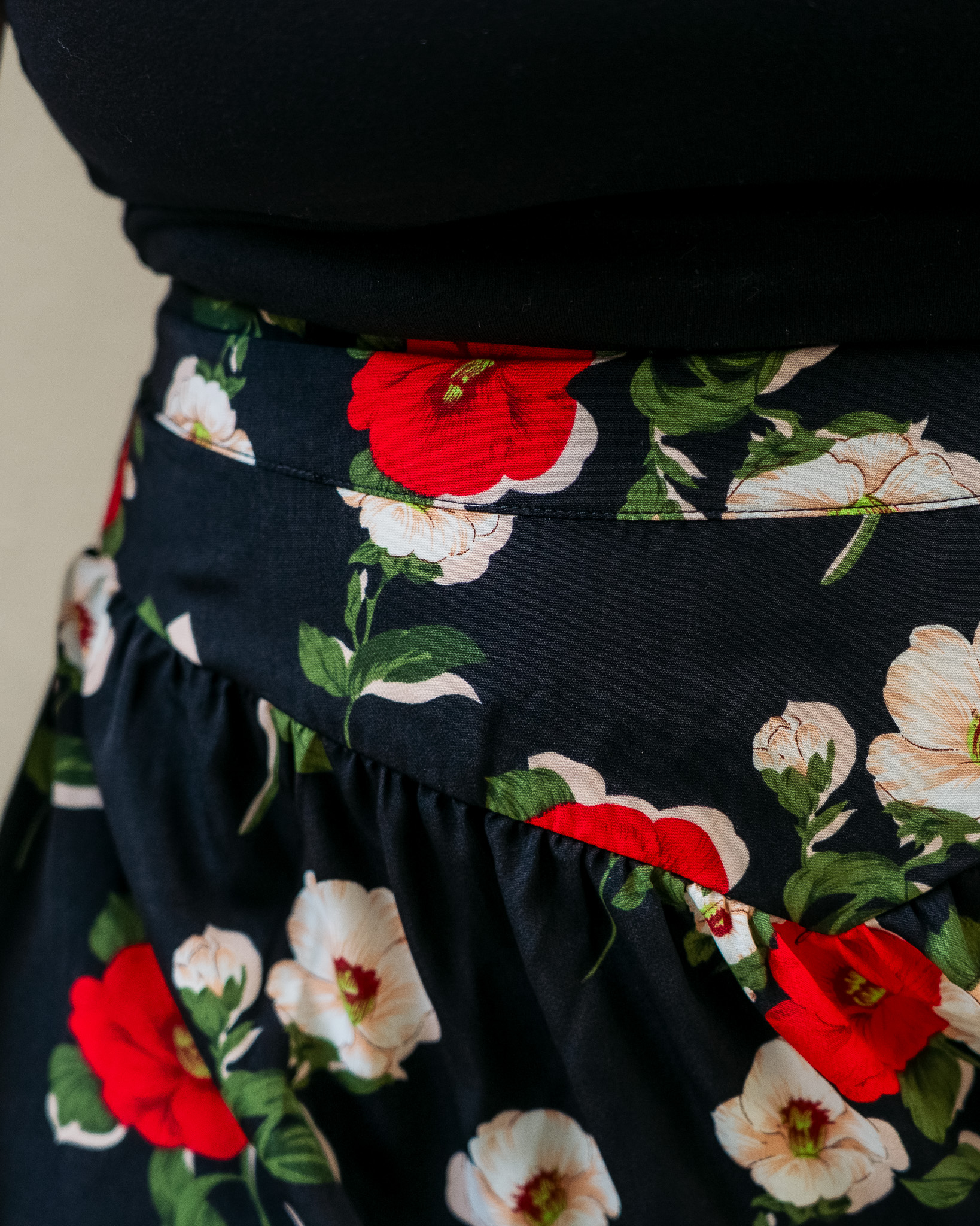 BETHY MIDI SKIRT