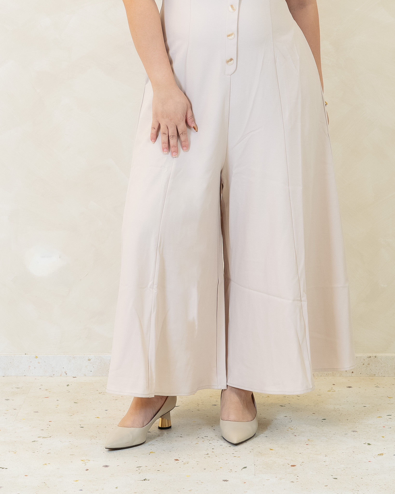 TAMMIE COLD SHOULDER JUMPSUIT