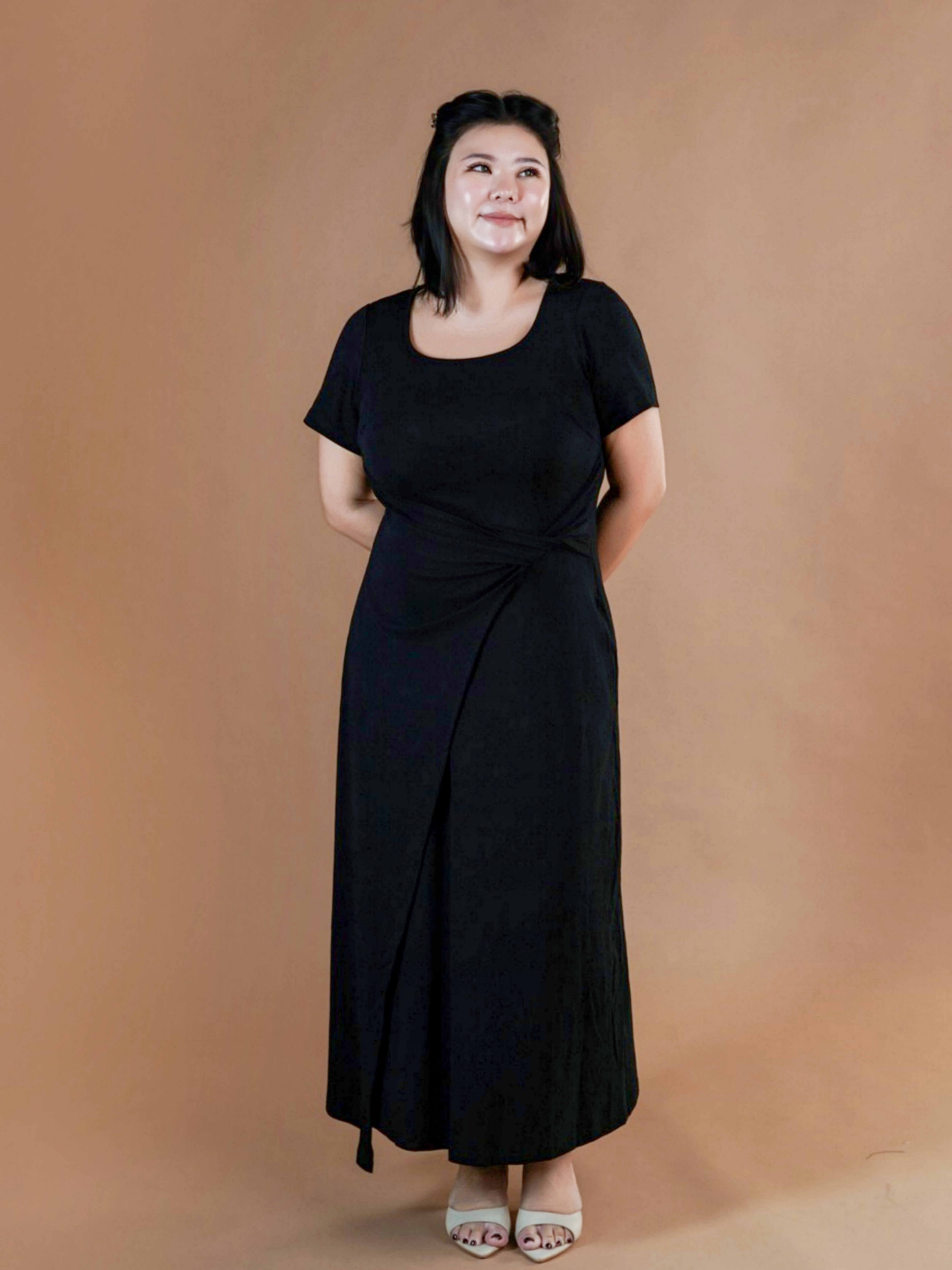 LEONETTE T SHIRT MIDI IN BLACK