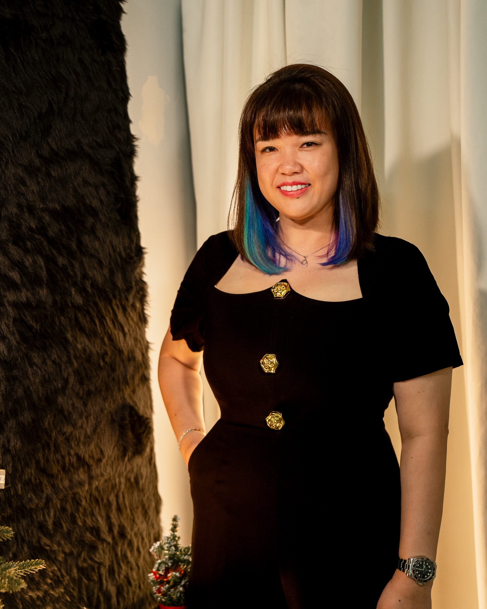 ELIS GOLDEN BUTTON ROMPER