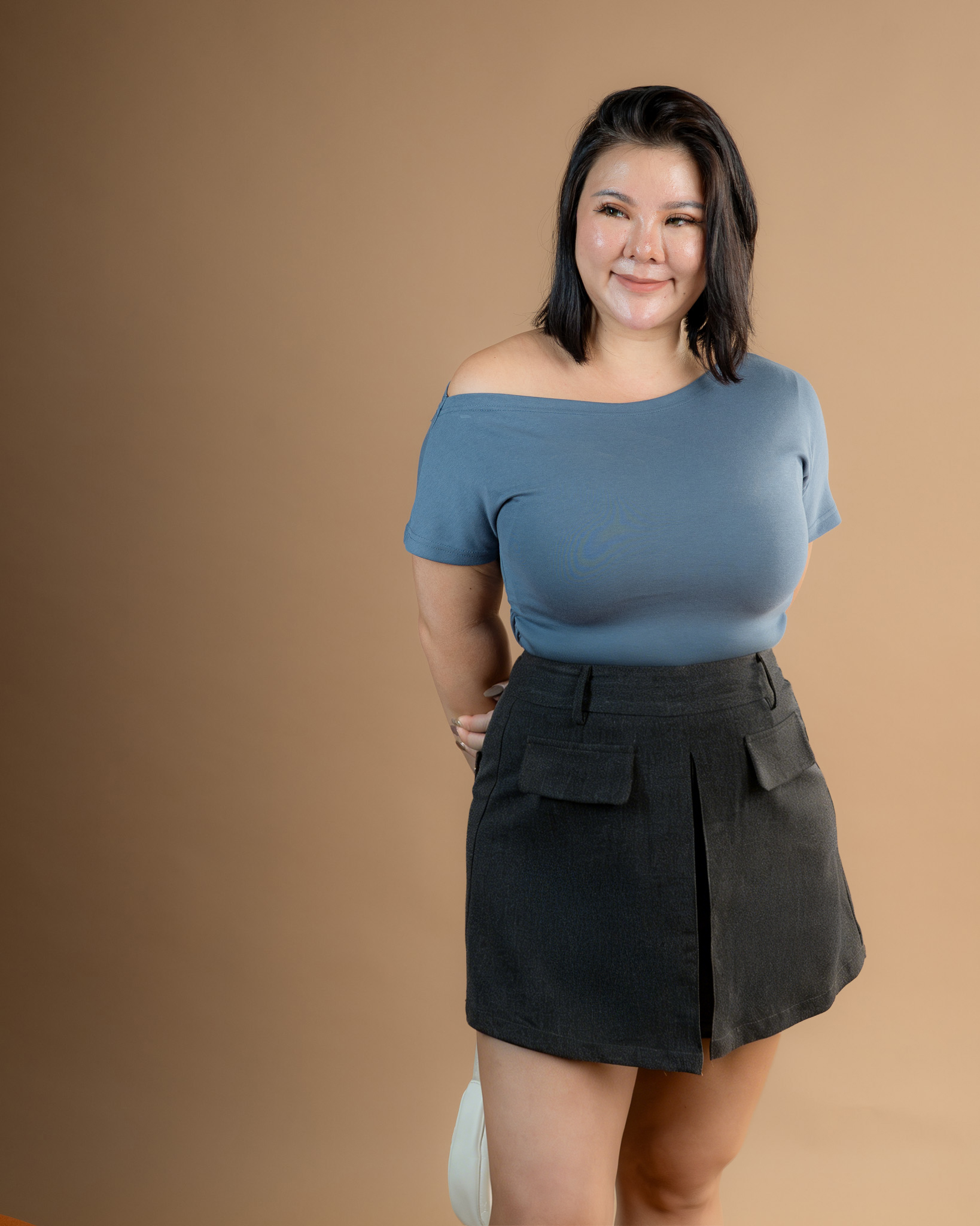 MANSY SHORTS IN ASH BLUE