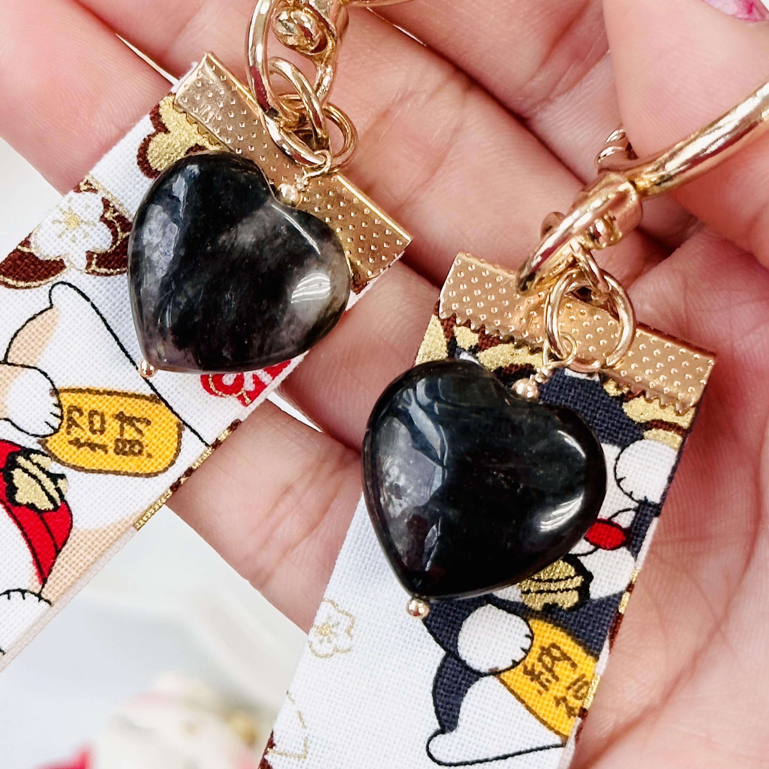 <<SG Seller>> CRZtales Arfvedsonite Heart CRZFabChain #CRZFabChains