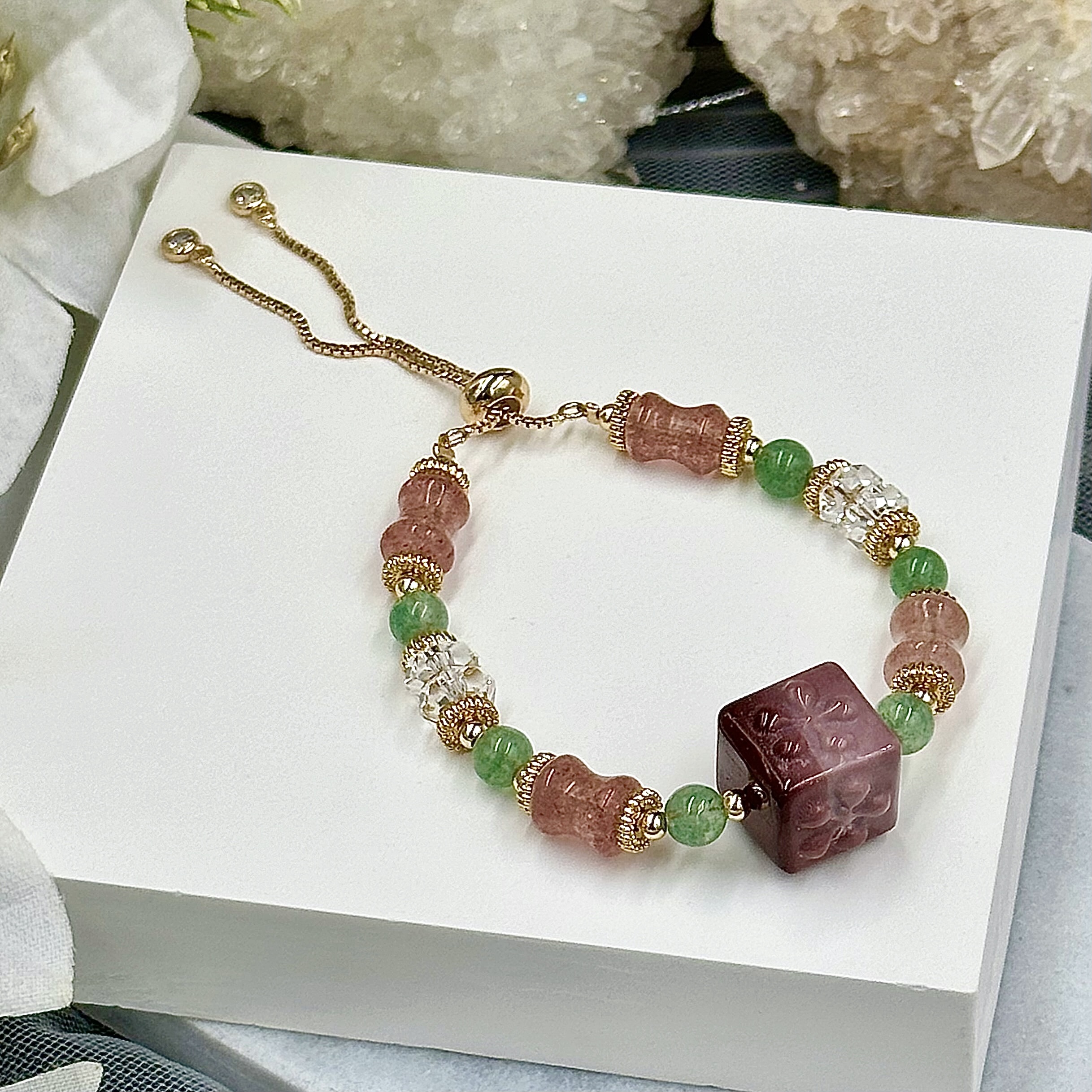 Alashan Flower Cube With Strawberry Quartz Push-Pull Bracelet