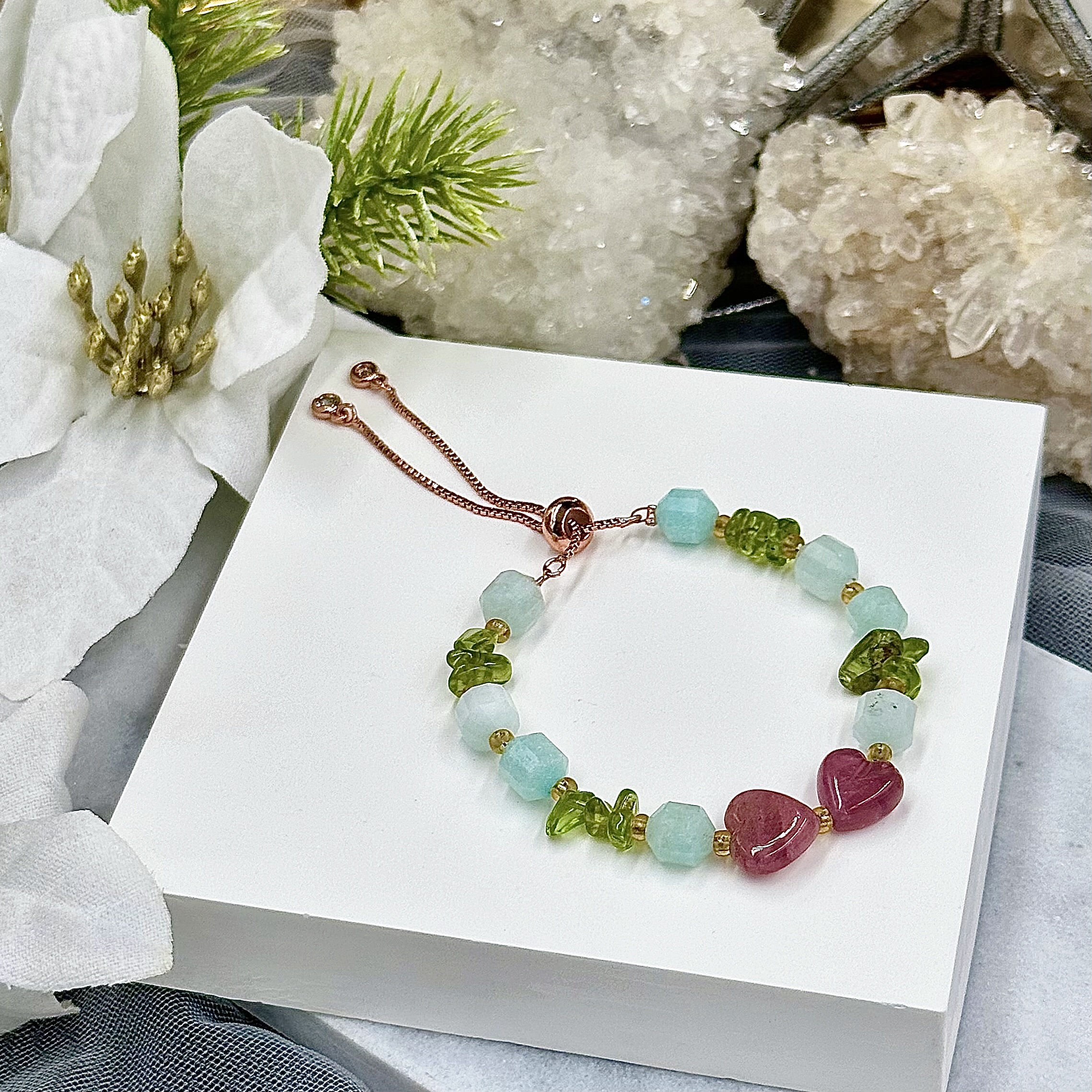 Aquamarine Hexagonal With Peridot Push-Pull Bracelet