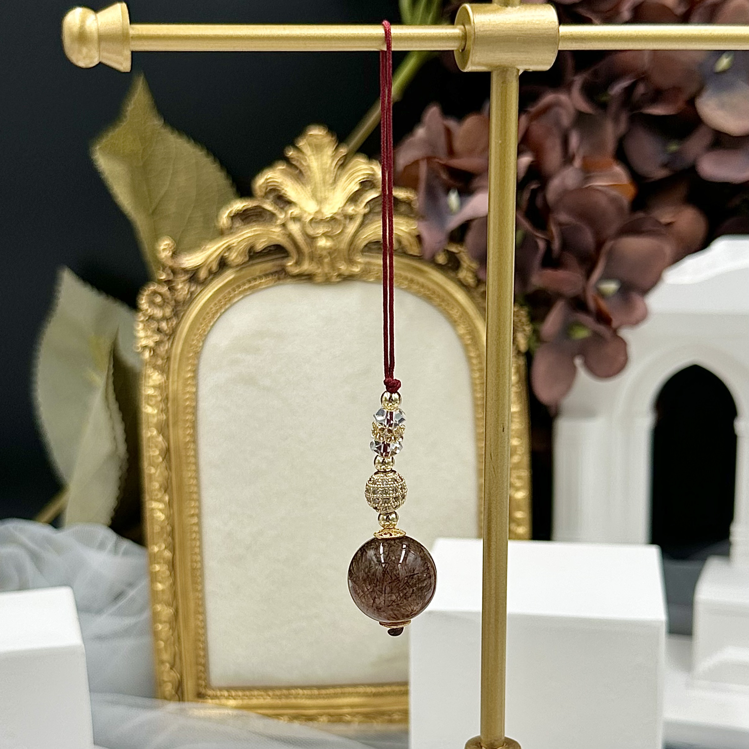 Black Gold Super 7 Sphere HP Strap