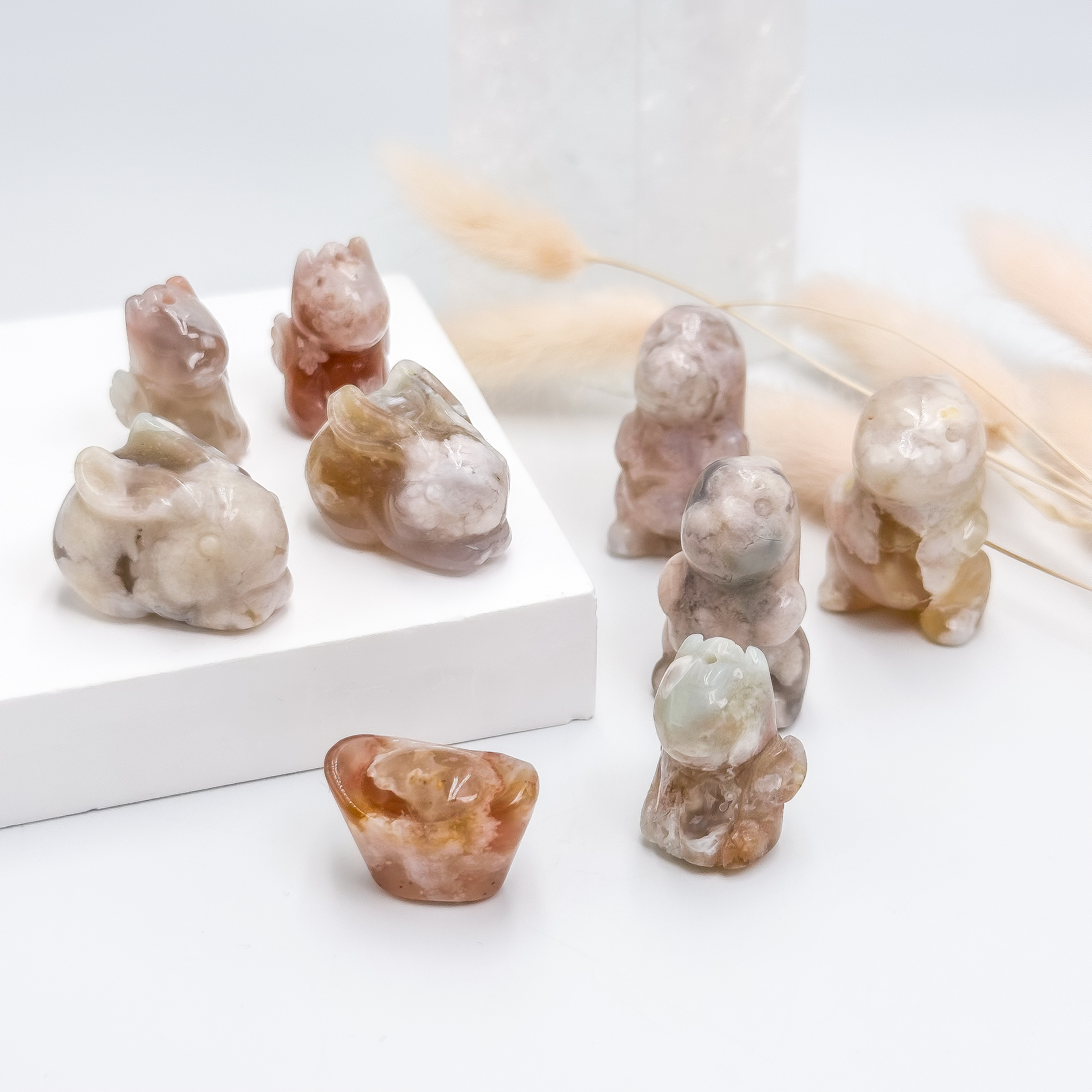 <<SG Seller>> CRZtales Assorted Sakura Agate Carvings