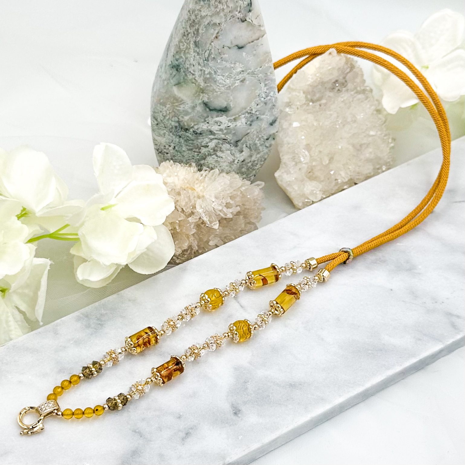 Amber CRZnecklace