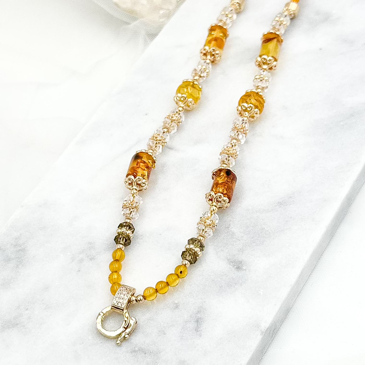 Amber CRZnecklace