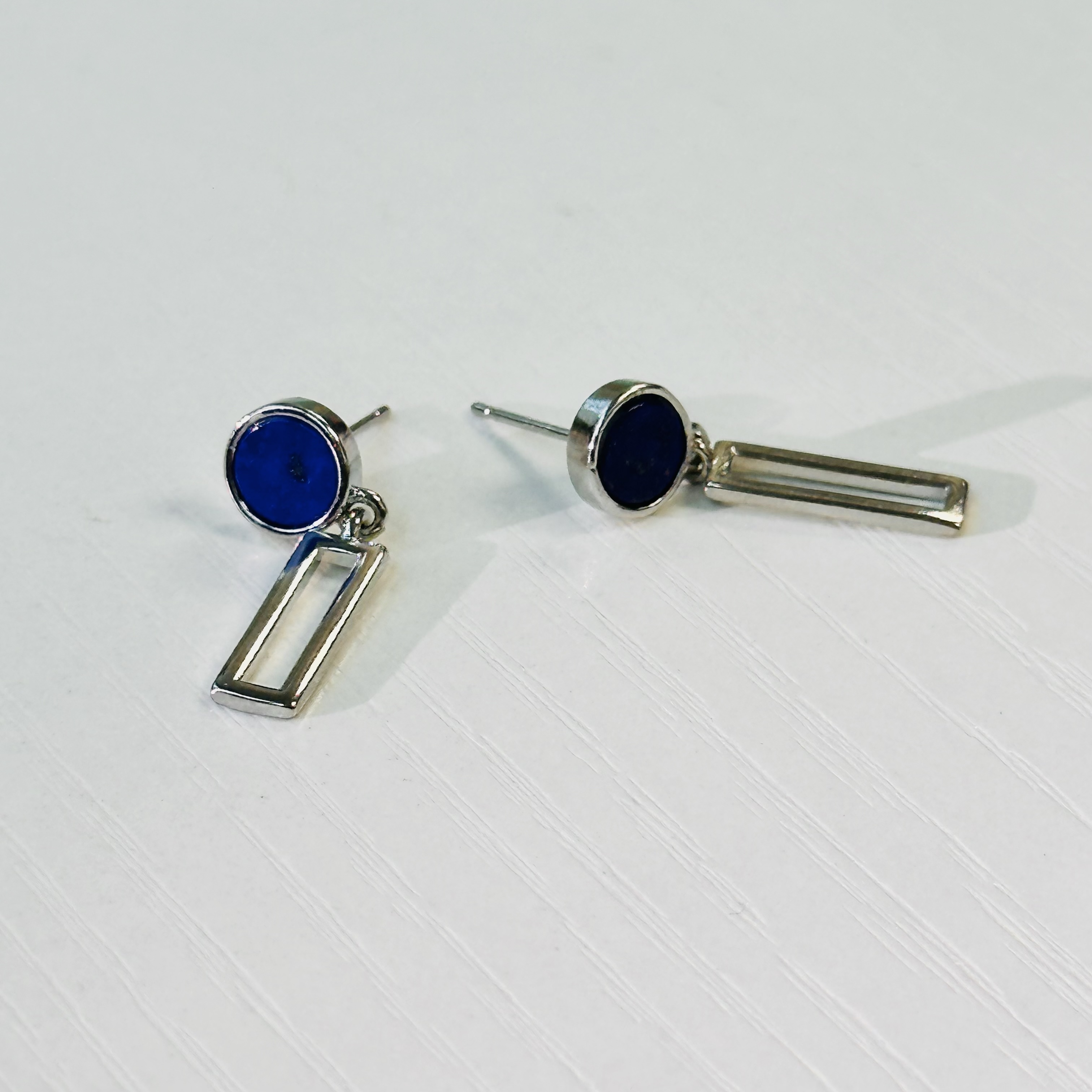 <<SG Seller>> CRZtales Assorted Natural Crystal Earstuds Earrings| Natural Crystals | Crystal Design #CRZEarring