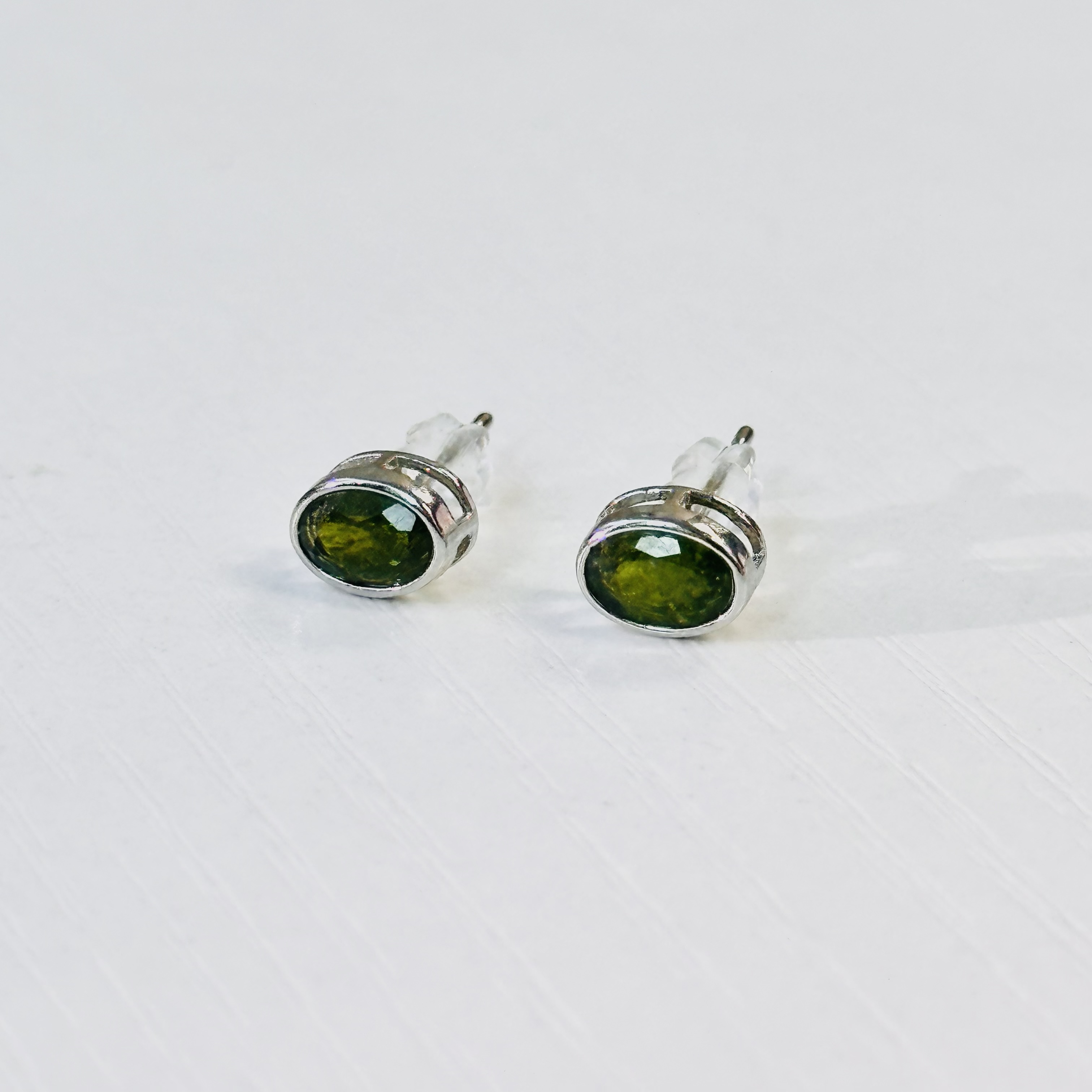 <<SG Seller>> CRZtales Assorted Natural Crystal Earstuds Earrings| Natural Crystals | Crystal Design #CRZEarring