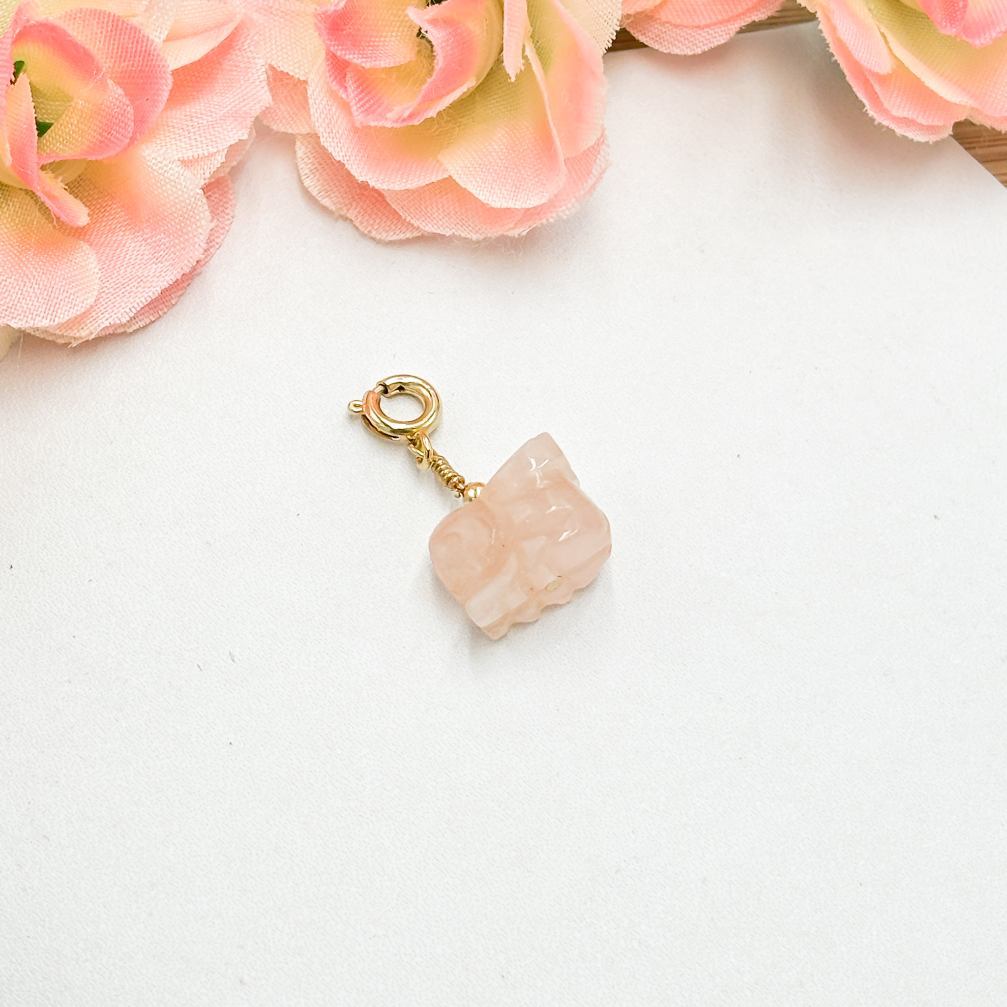 <<SG Seller>> CRZtales Morganite Bunny Charmie #CRZcharmie