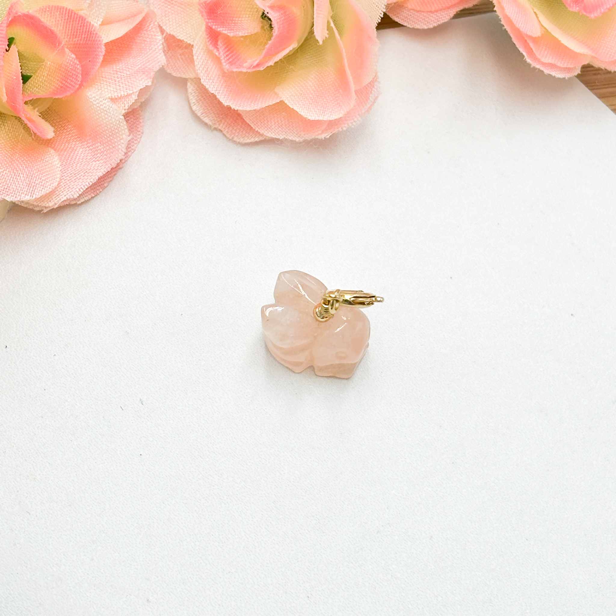 <<SG Seller>> CRZtales Morganite Bunny Charmie #CRZcharmie