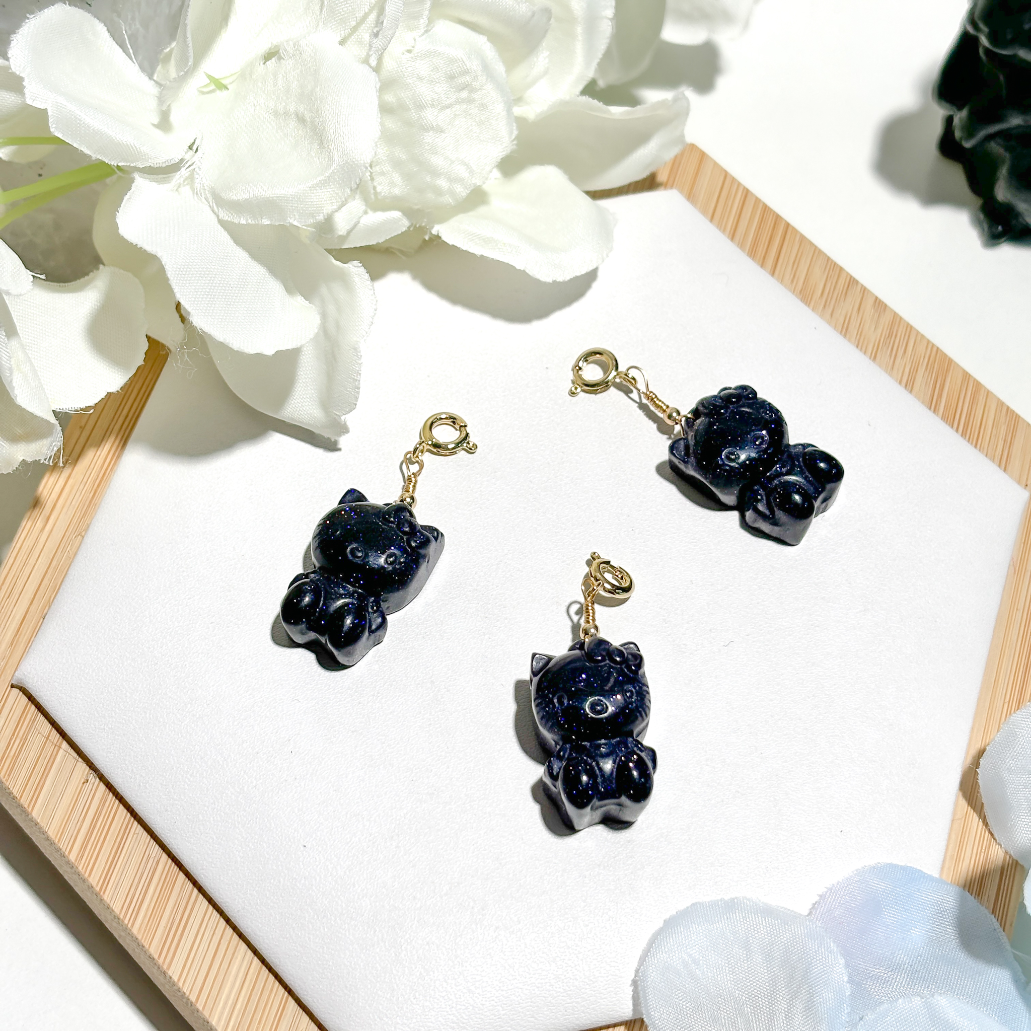 <<SG Seller>> CRZtales Blue Sandstone Charmie #CRZcharmie