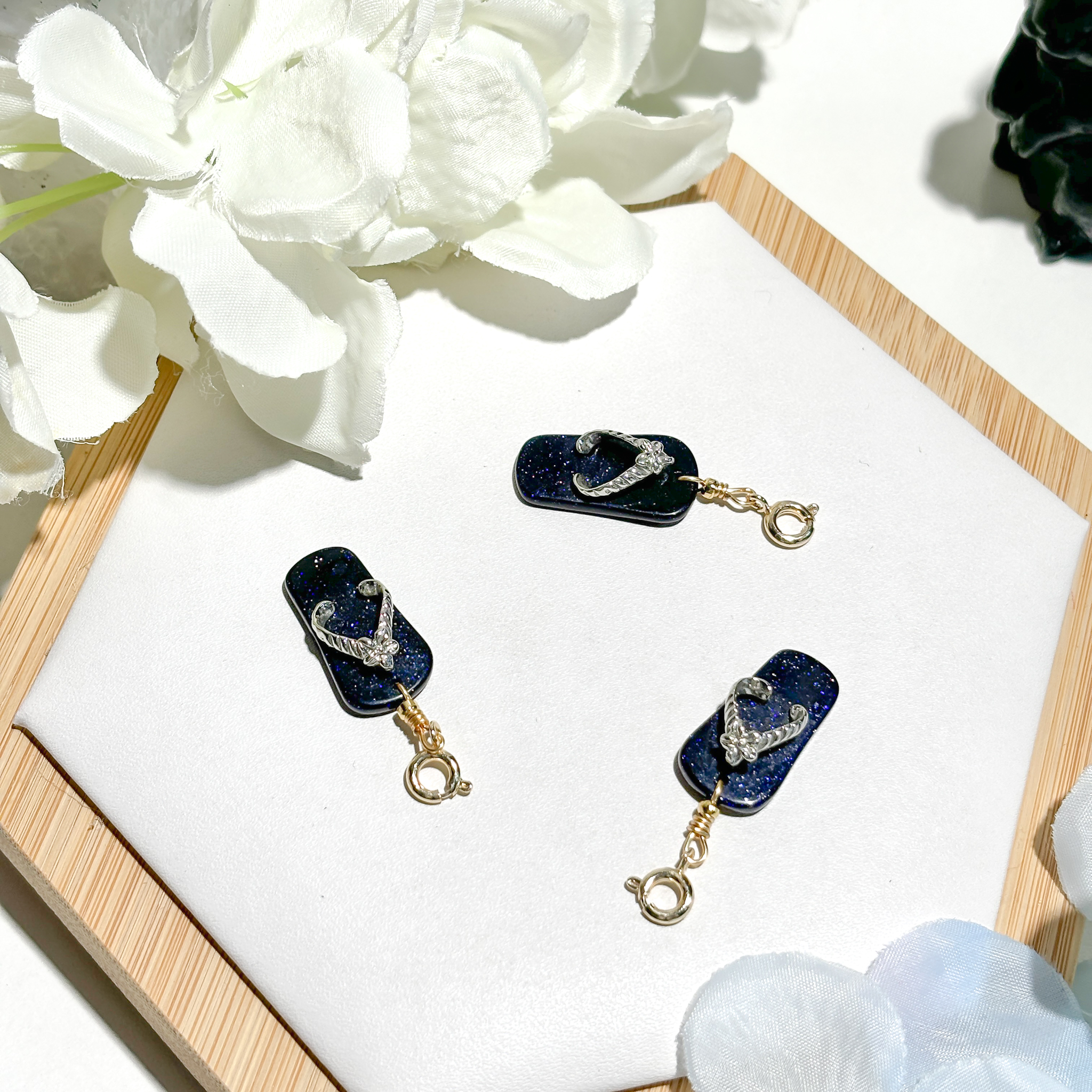 <<SG Seller>> CRZtales Blue Sandstone Charmie #CRZcharmie