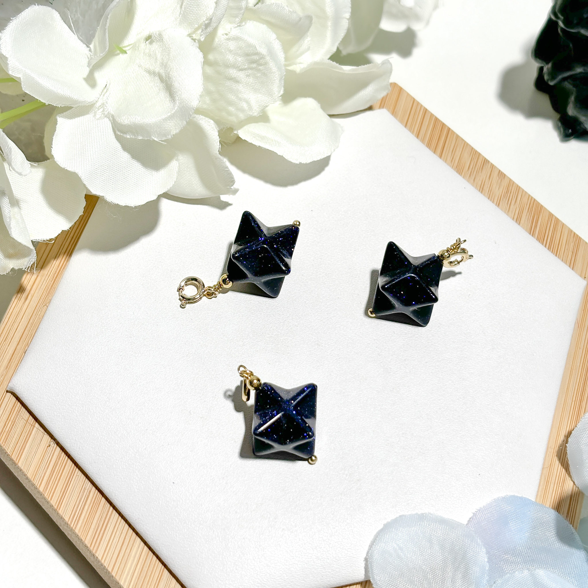 <<SG Seller>> CRZtales Blue Sandstone Charmie #CRZcharmie