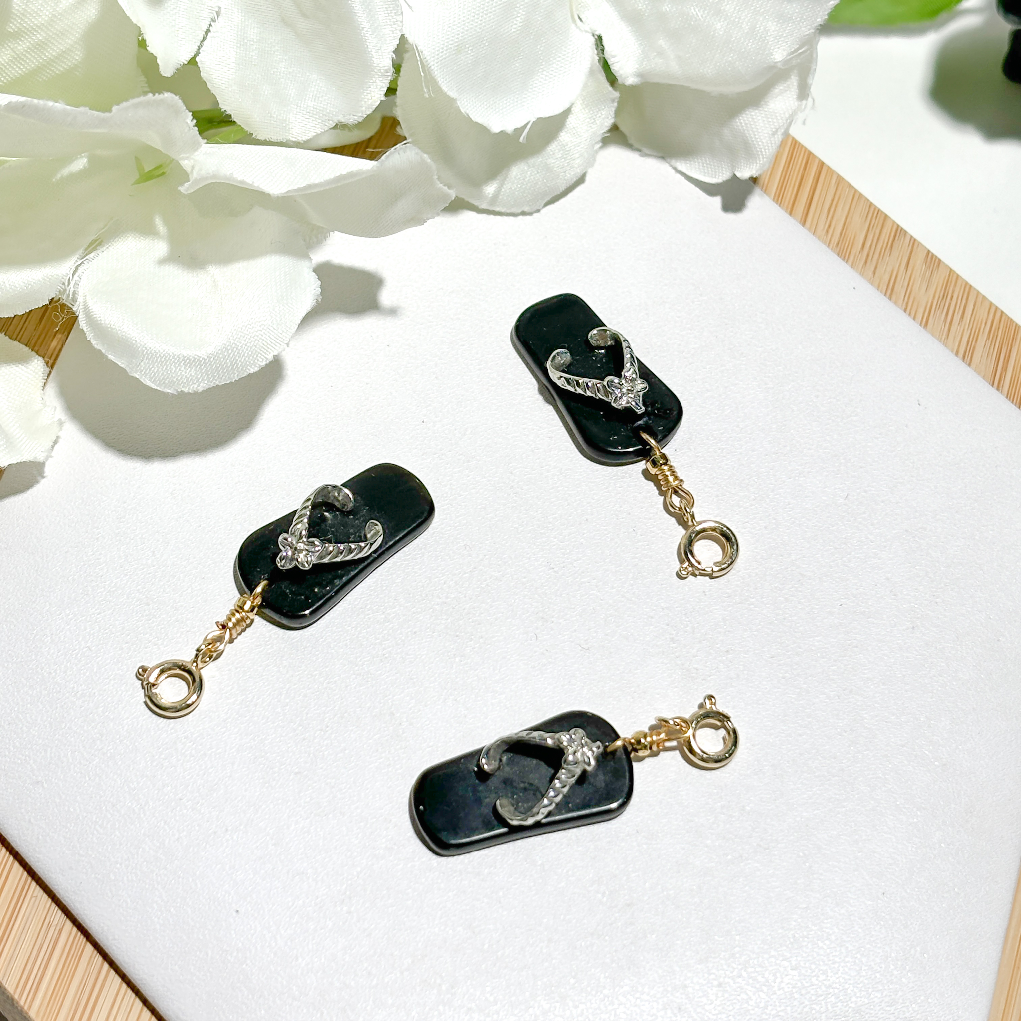 <<SG Seller>> CRZtales Obsidian Charmie #CRZcharmie