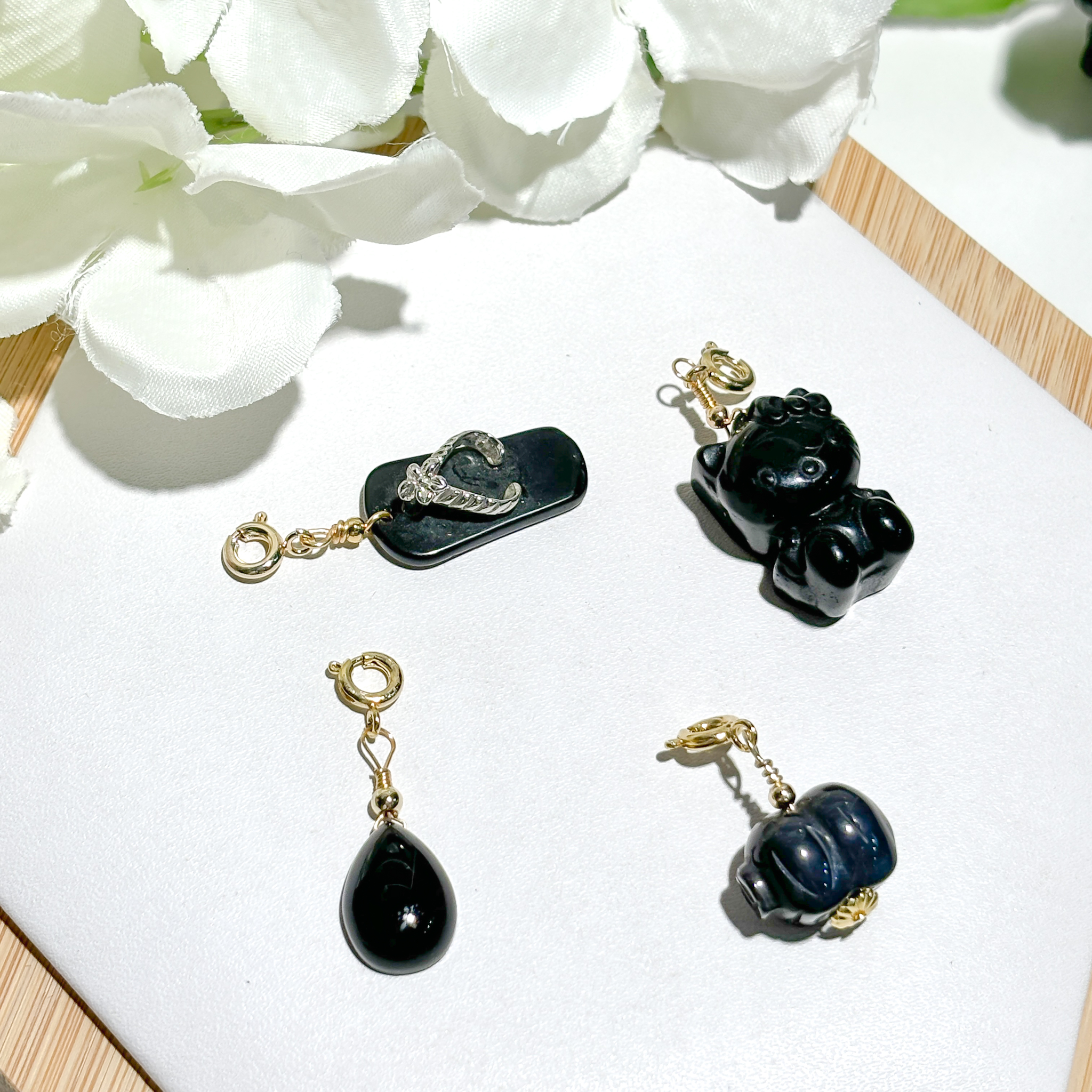 <<SG Seller>> CRZtales Obsidian Charmie #CRZcharmie