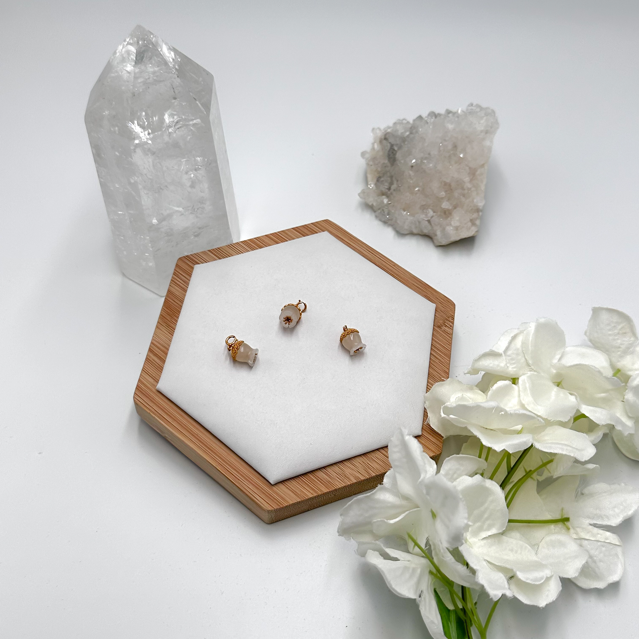 <<SG Seller>> CRZtales White Agate Charmie #CRZcharmie