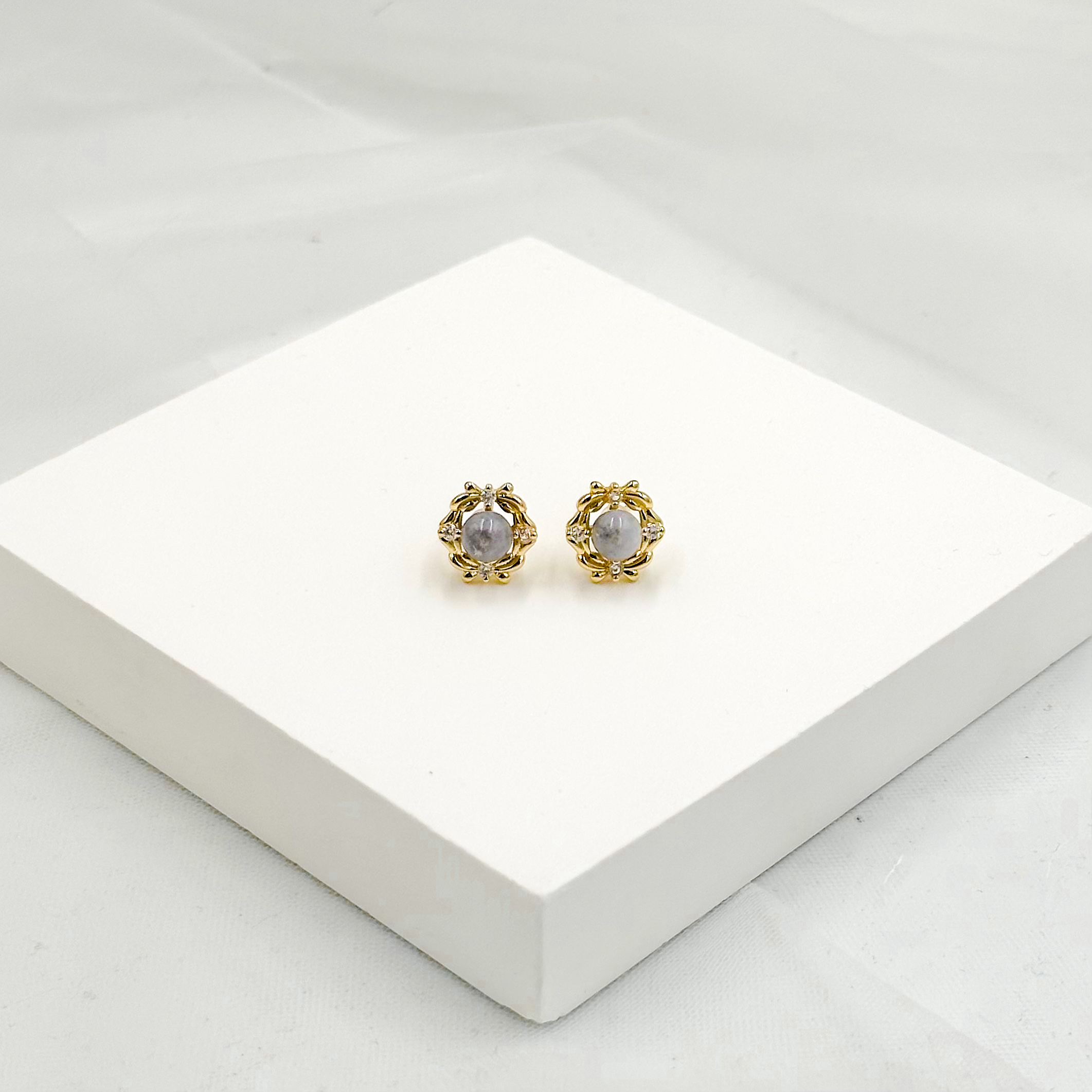 <<SG Seller>> CRZtales Assorted Natural Crystal Earstuds Earrings| Natural Crystals | Crystal Design #CRZEarring