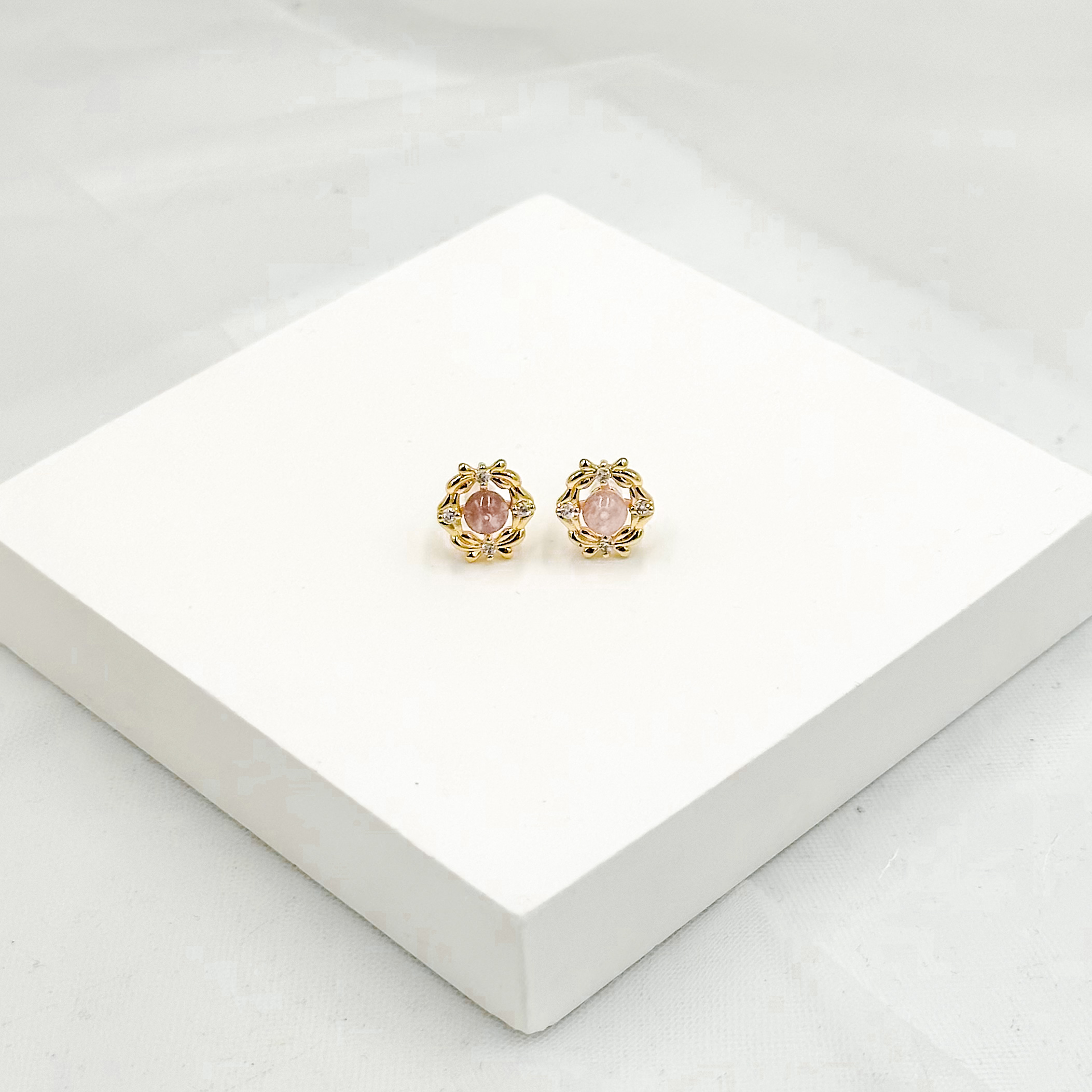 <<SG Seller>> CRZtales Assorted Natural Crystal Earstuds Earrings| Natural Crystals | Crystal Design #CRZEarring