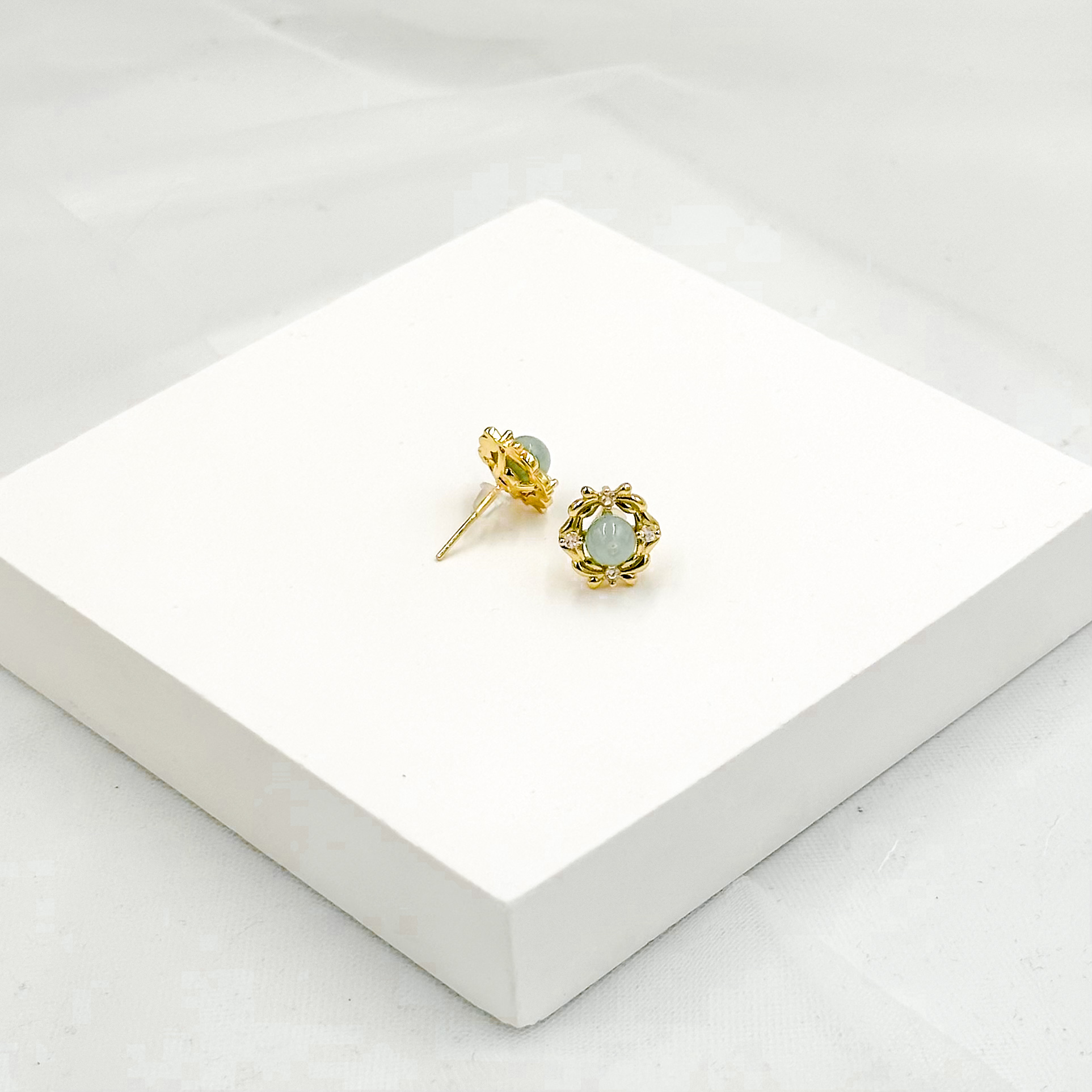 <<SG Seller>> CRZtales Assorted Natural Crystal Earstuds Earrings| Natural Crystals | Crystal Design #CRZEarring