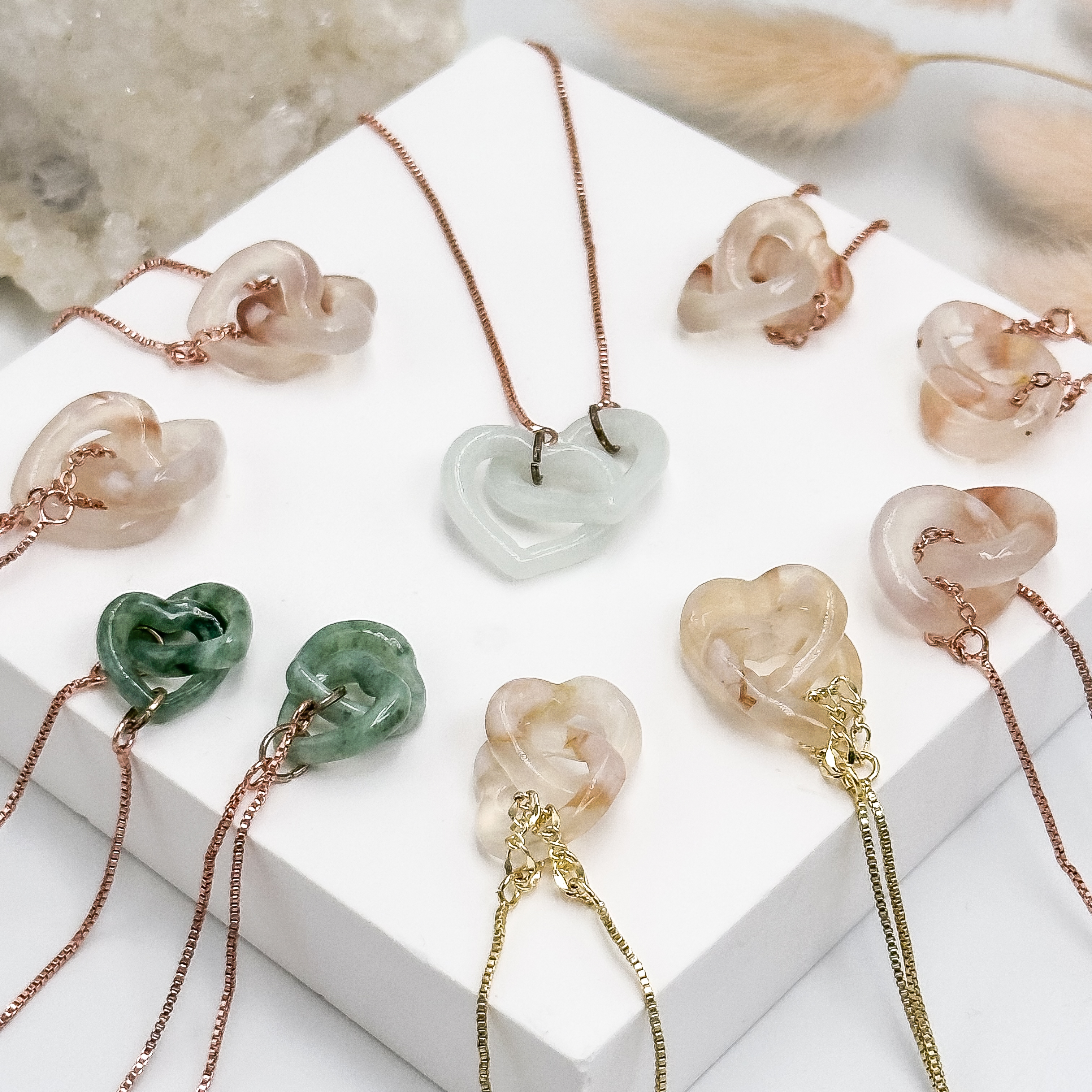 <<SG Seller>> CRZtales Assorted Interlock Heart Necklace