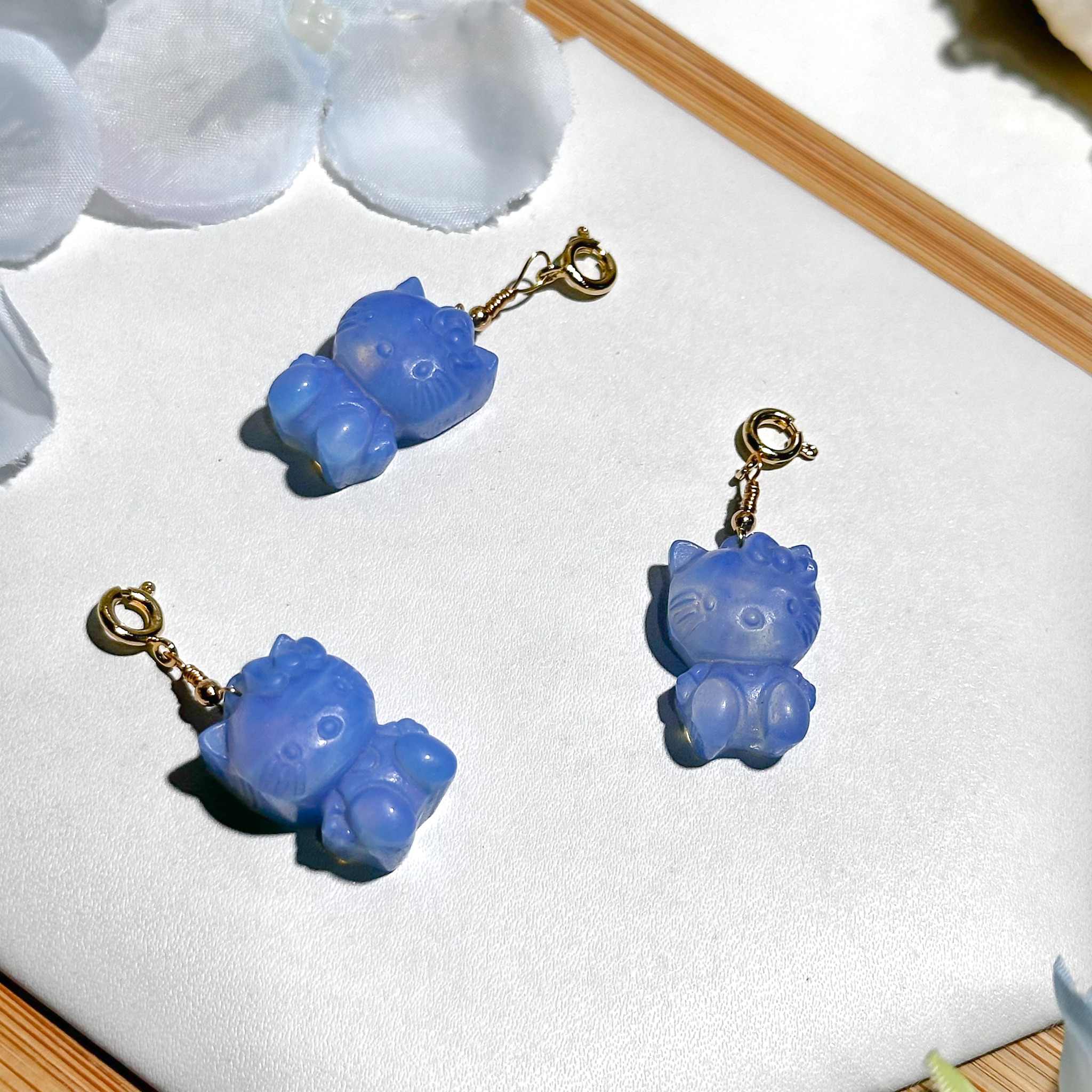 <<SG Seller>> CRZtales Blue Opalite Hello Kitty Charmie #CRZcharmie