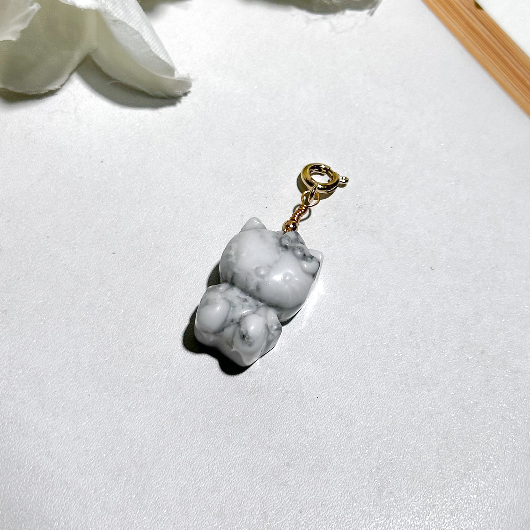 <<SG Seller>> CRZtales Howlite Hello Kitty Charmie #CRZcharmie