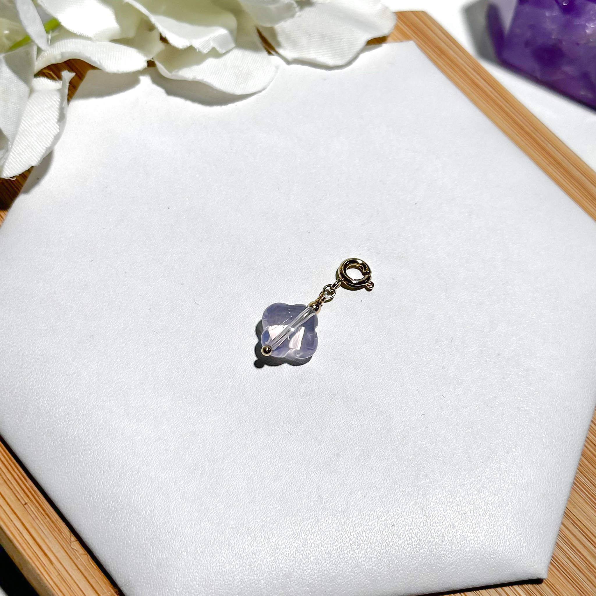 <<SG Seller>> CRZtales  Lavender Quartz Clover Charmie #CRZcharmie