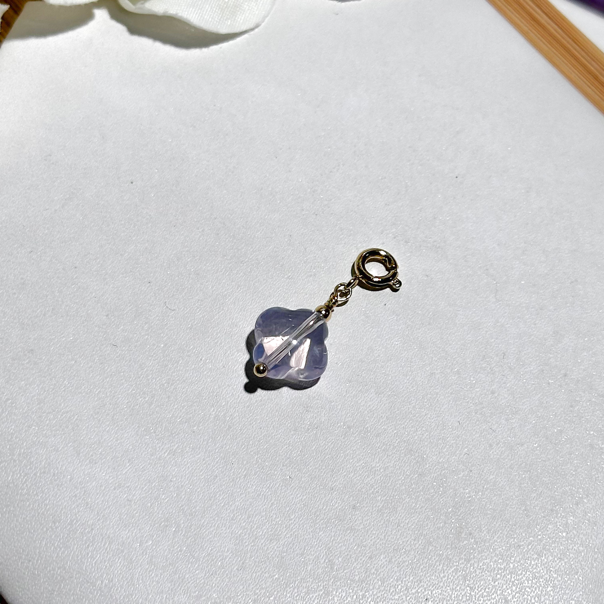 <<SG Seller>> CRZtales  Lavender Quartz Clover Charmie #CRZcharmie