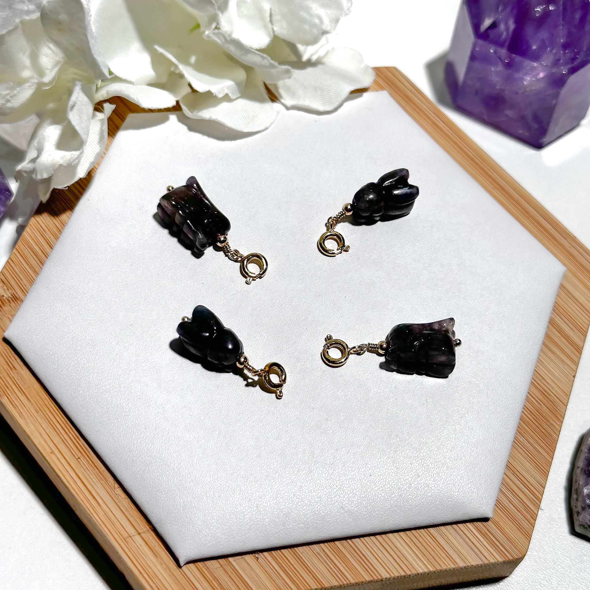 <<SG Seller>> CRZtales Blood Iolite Bunny Charmie #CRZcharmie 