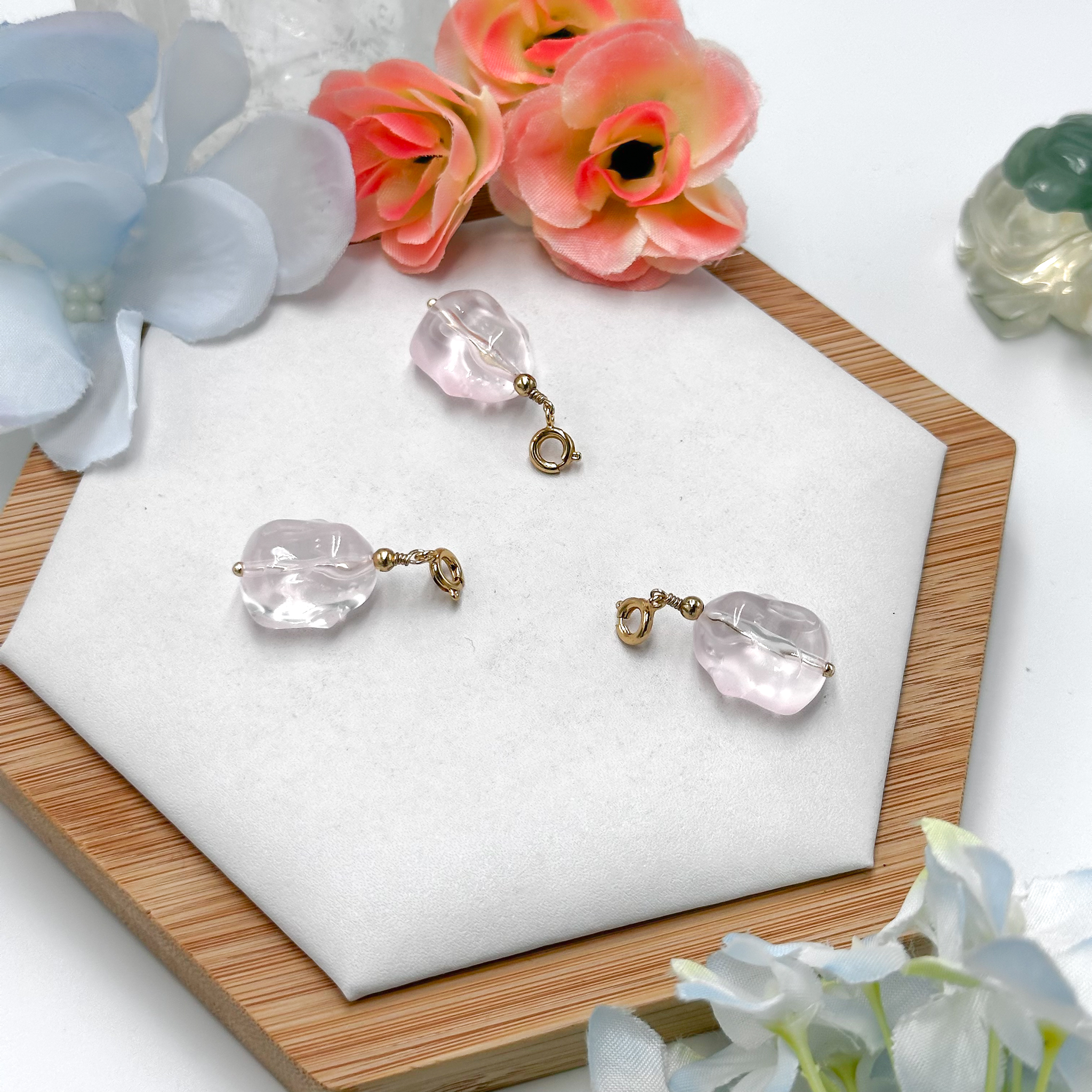 <<SG Seller>> CRZtales Liu Li Bunny Charmie #CRZcharmie